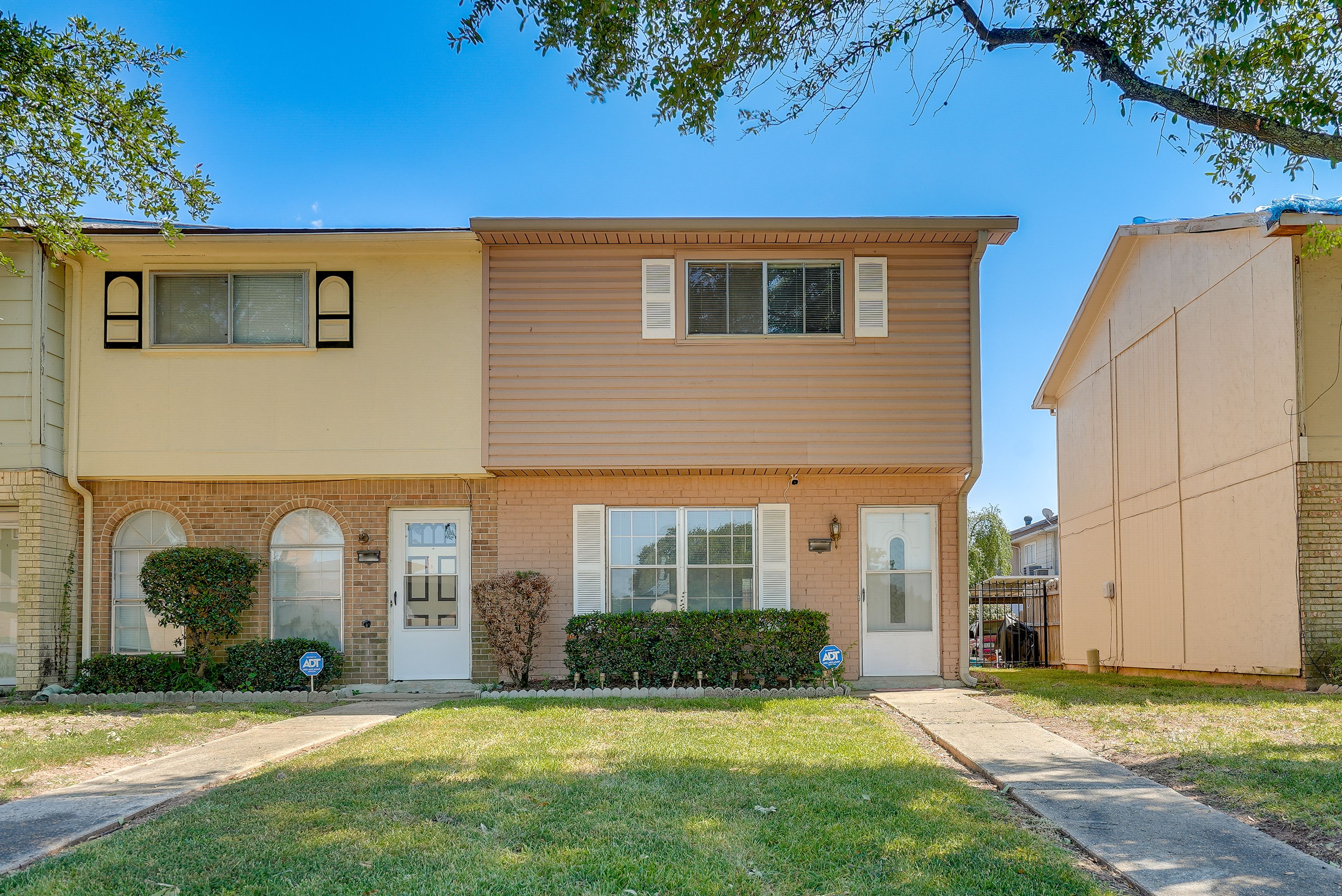 Bossier City Vacation Rental | 1BR | 1.5BA | Steps Required | 1,314 Sq  Ft