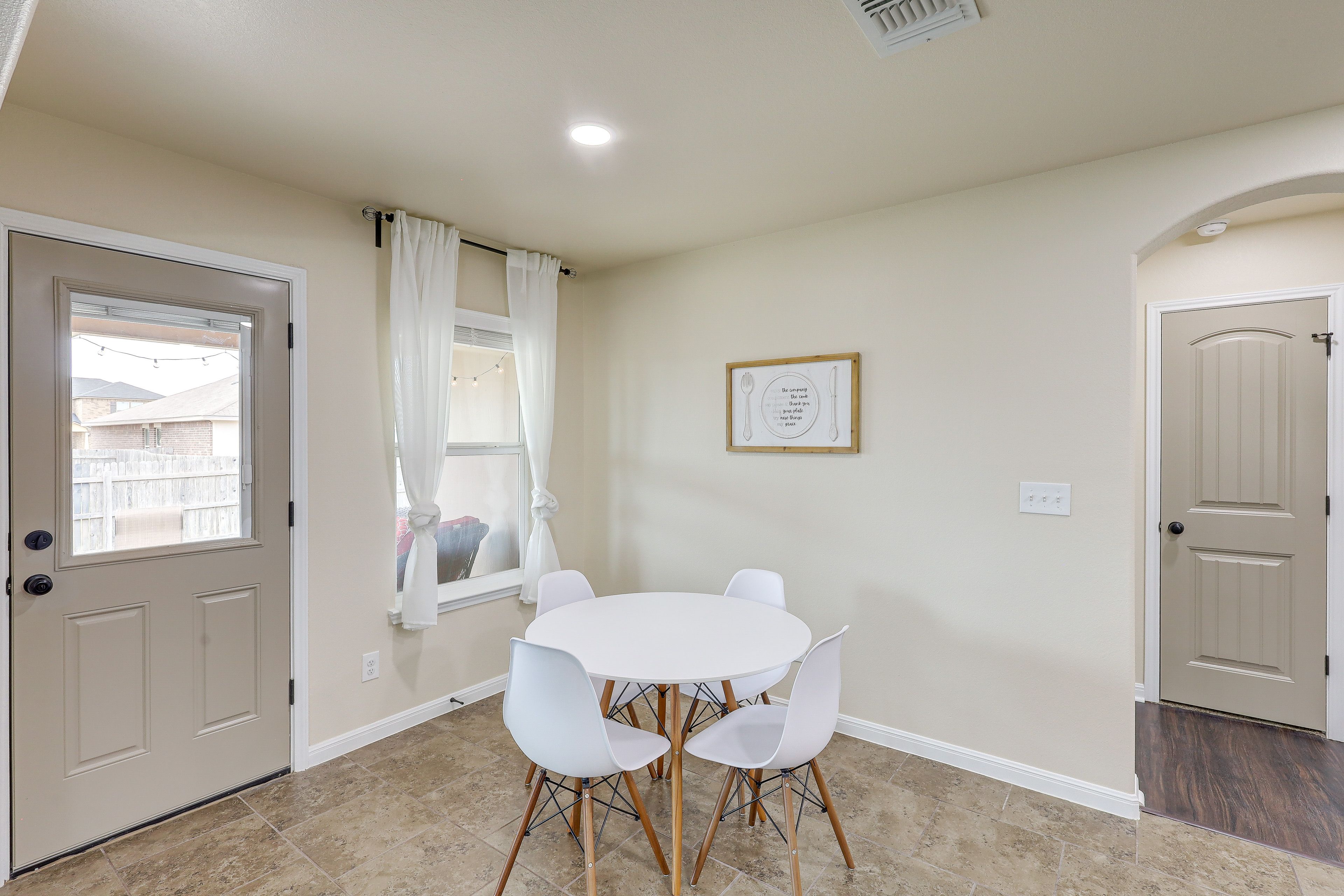 Breakfast Nook