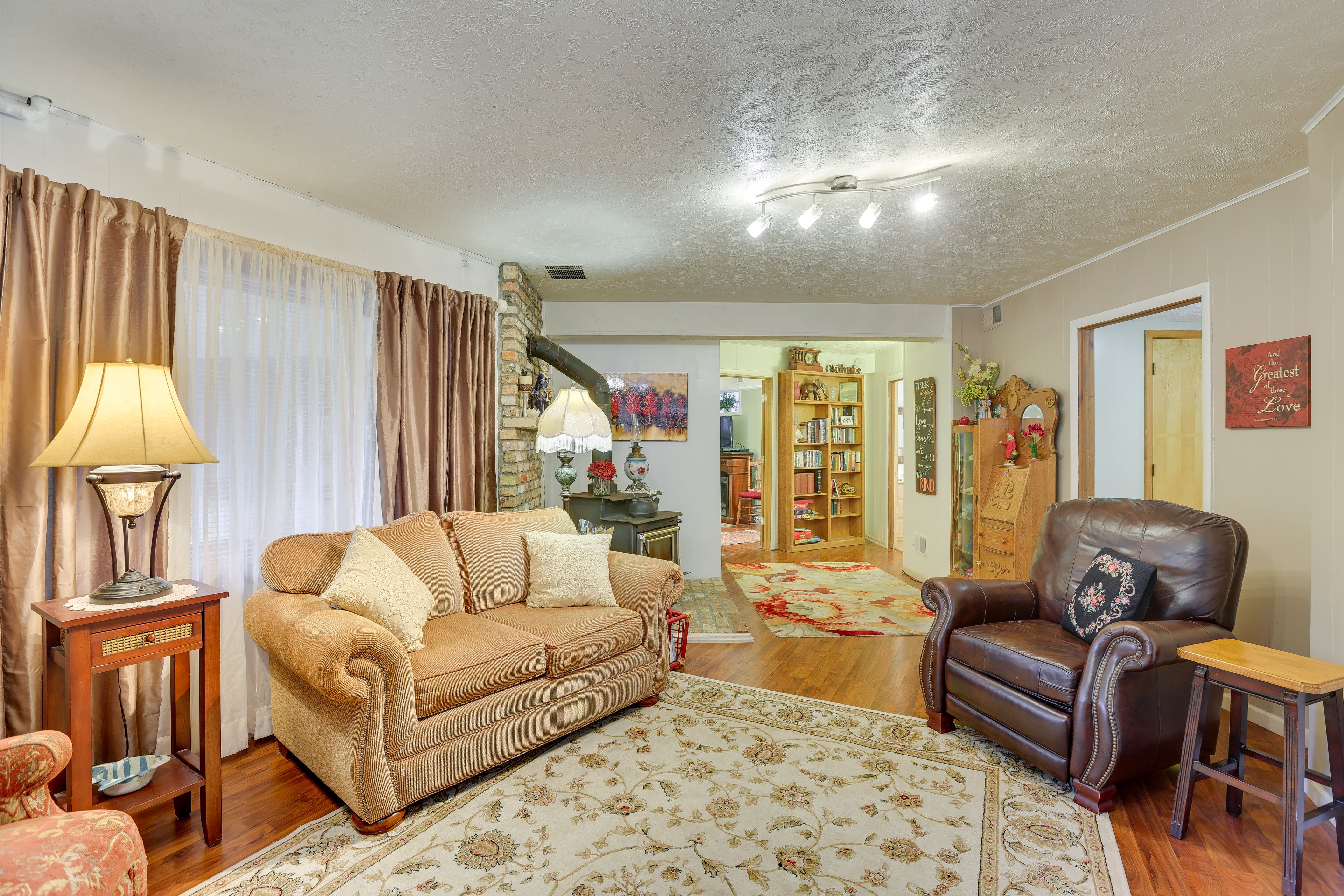 Living Room | Central A/C + Heating | Free WiFi