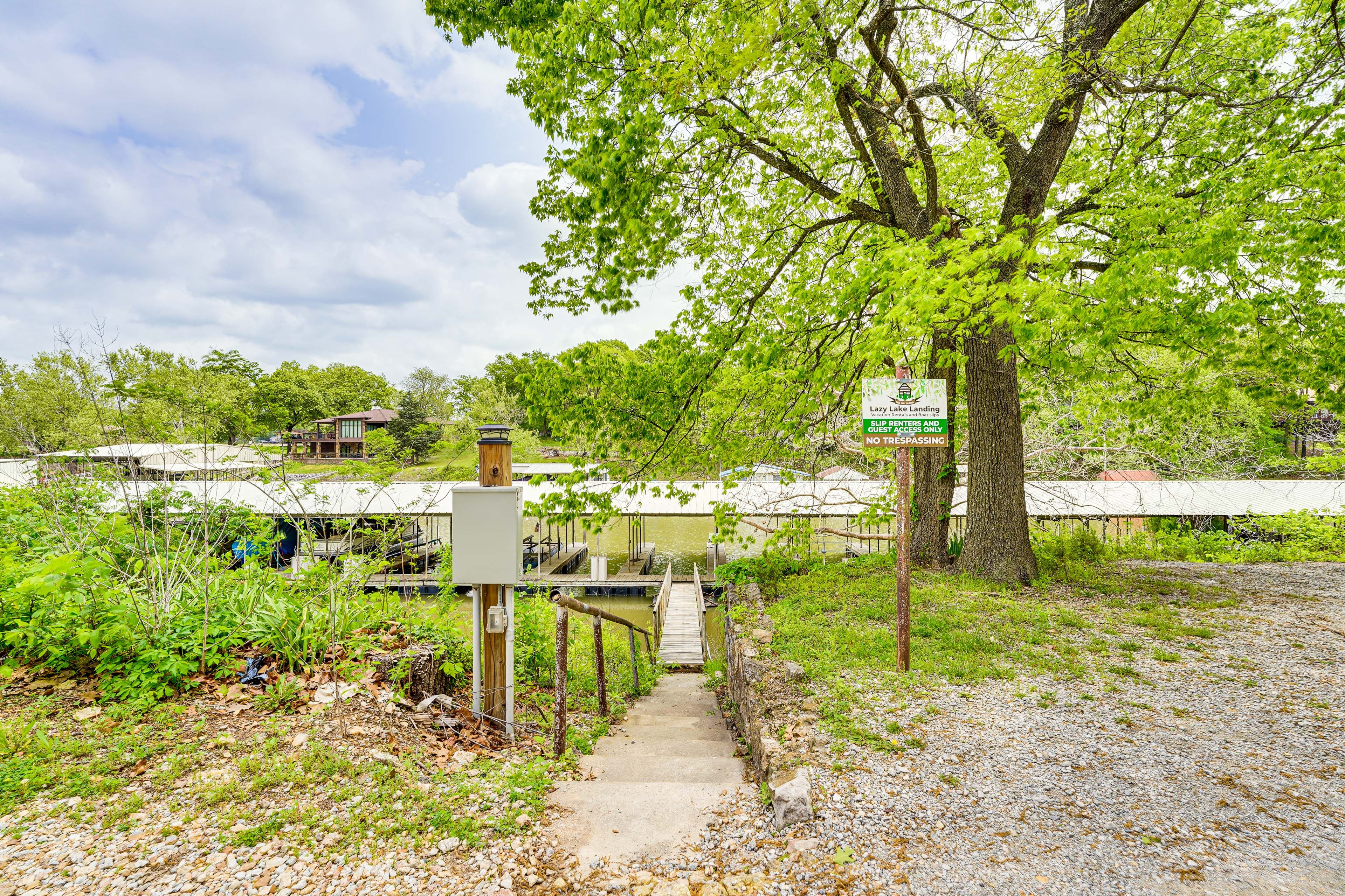 Lake Access