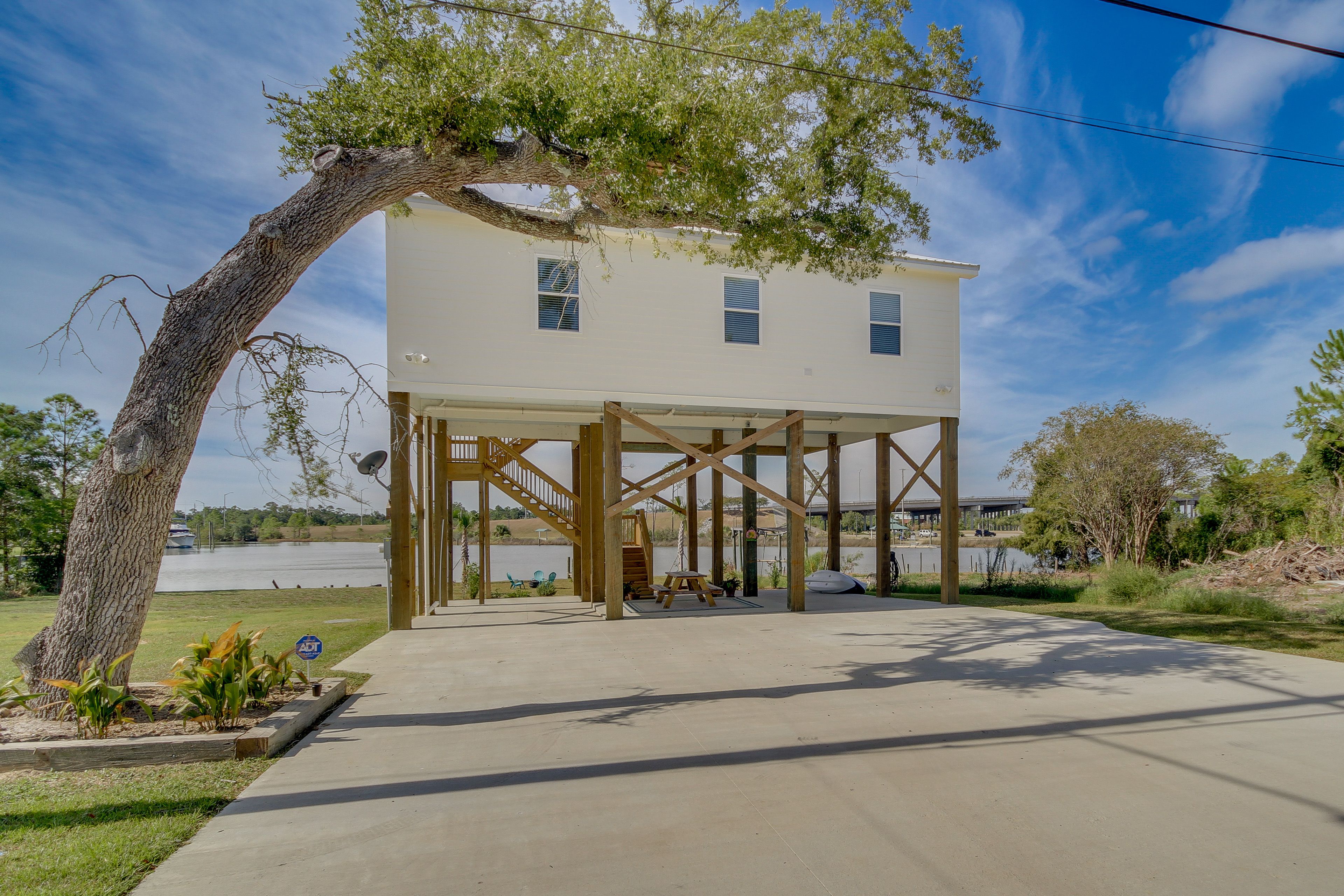 Home Exterior | 2 Exterior Security Cameras
