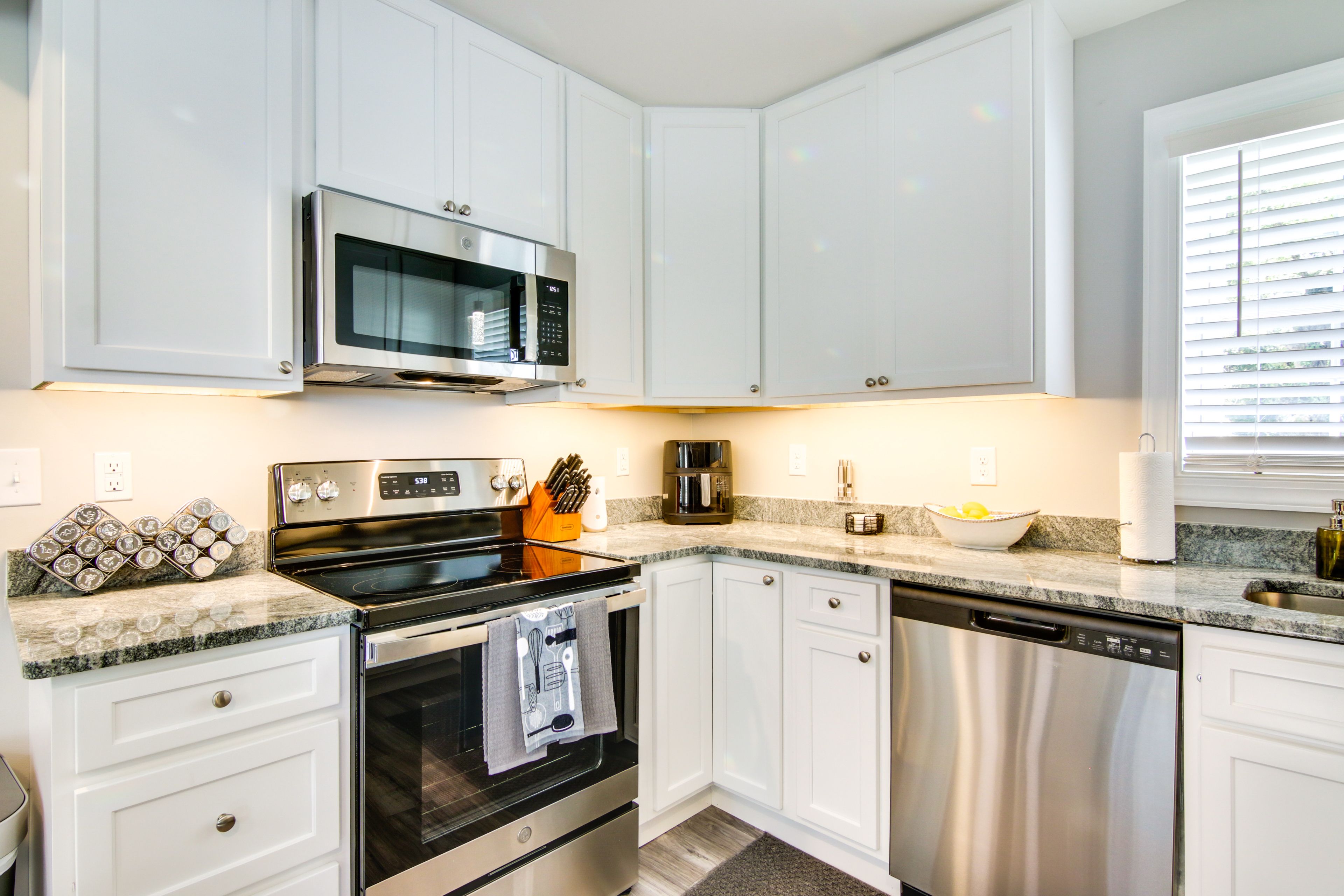 Kitchen | 1st Floor