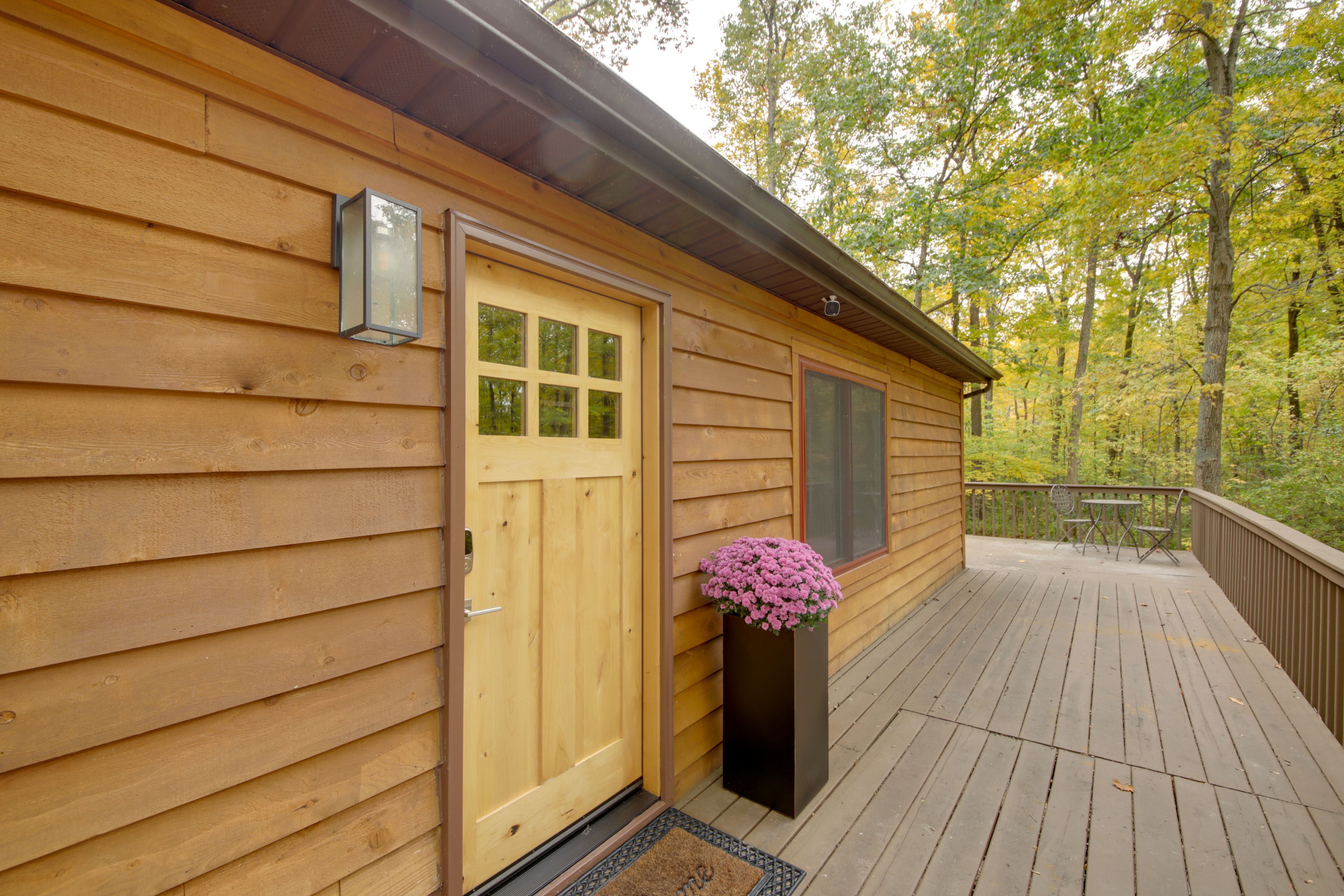 Cabin Entrance | Keyless Entry