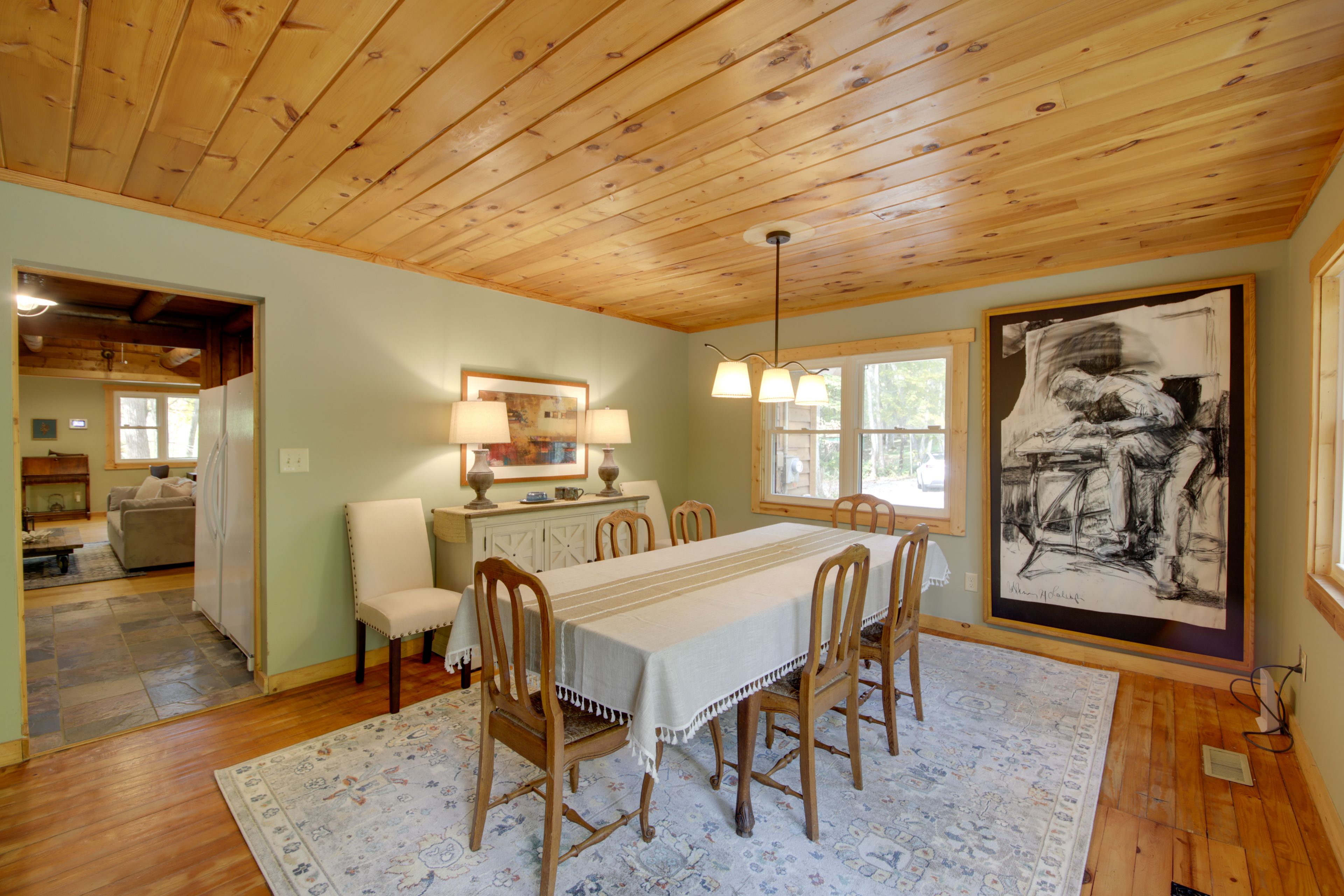 Dining Room | Dishware & Flatware Provided