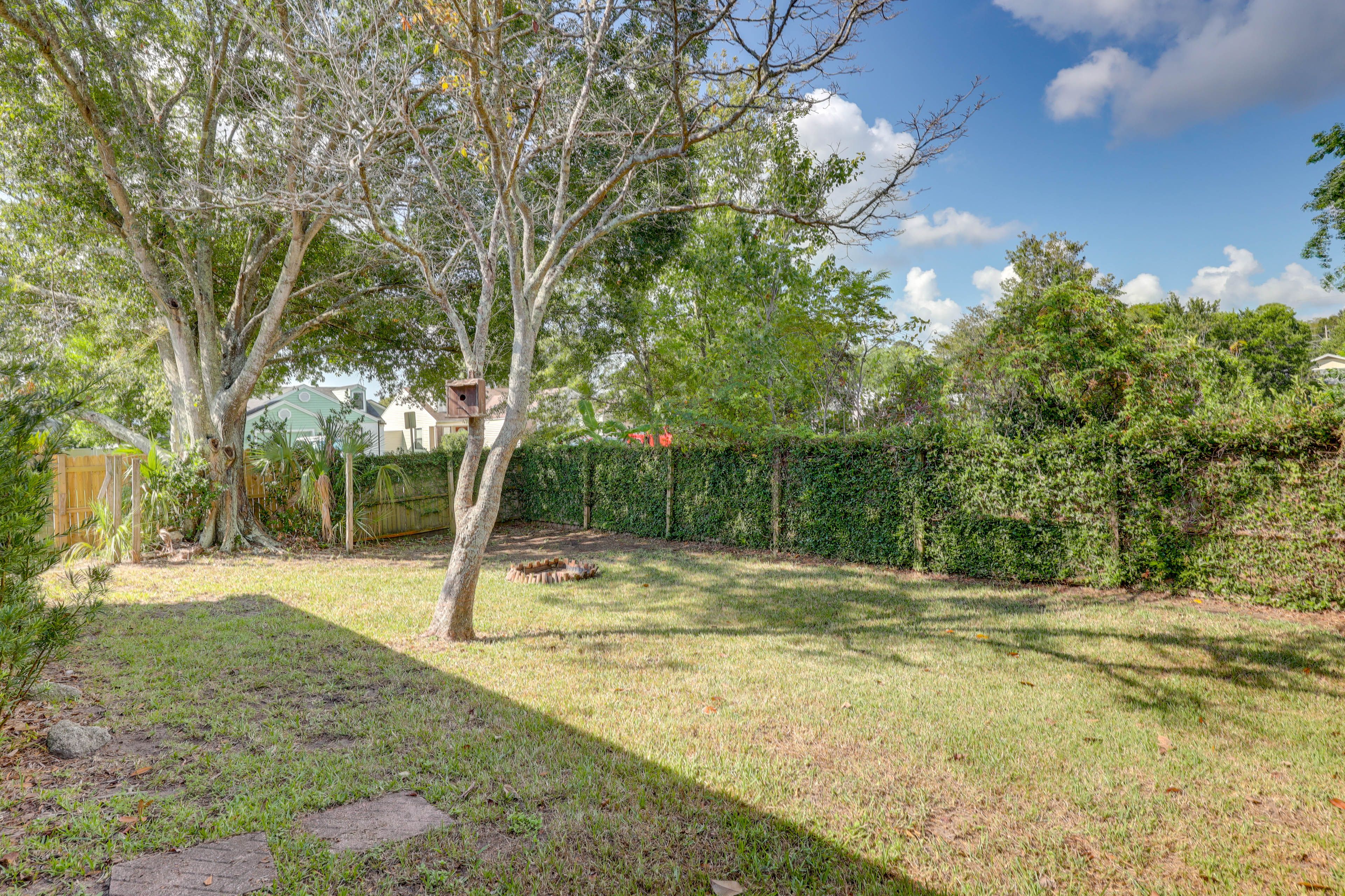 Private Yard | Firepit (Wood Not Provided) | Seasonal Citrus Trees