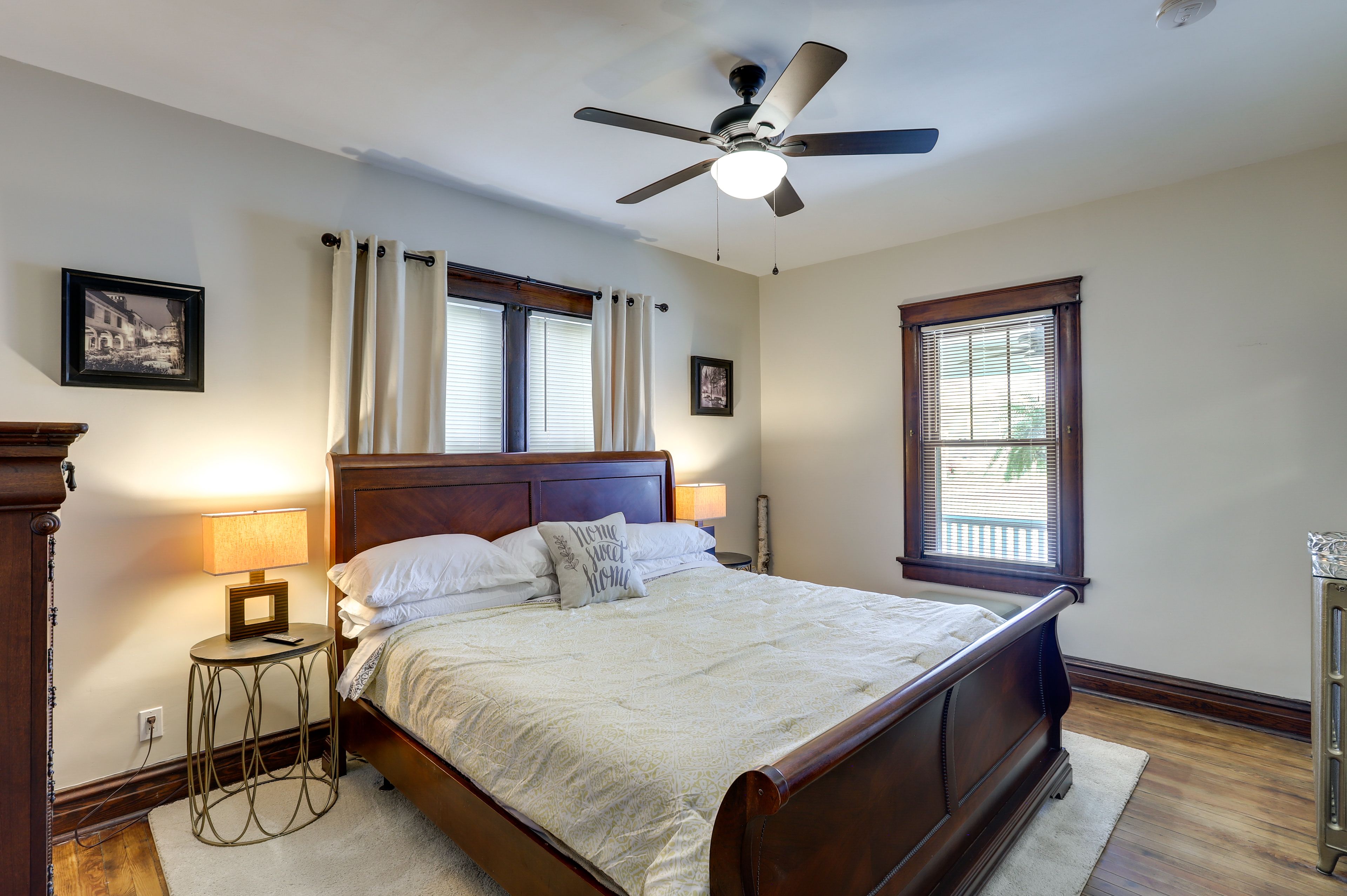Bedroom 1 | 1st Floor | King Bed | Linens Provided | Smart TV