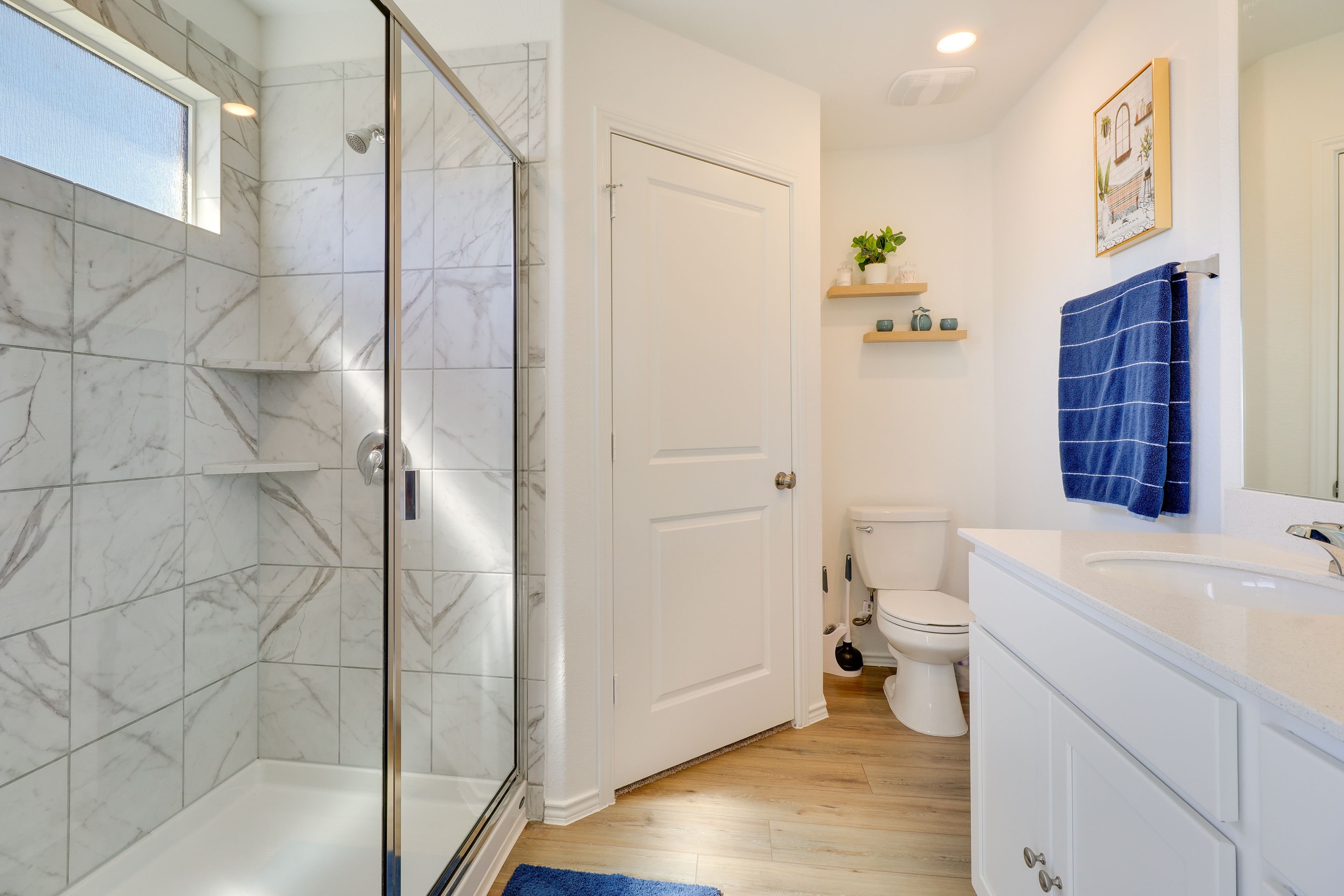 En-Suite Bathroom | Access via Bedroom 1 | Walk-In Closet