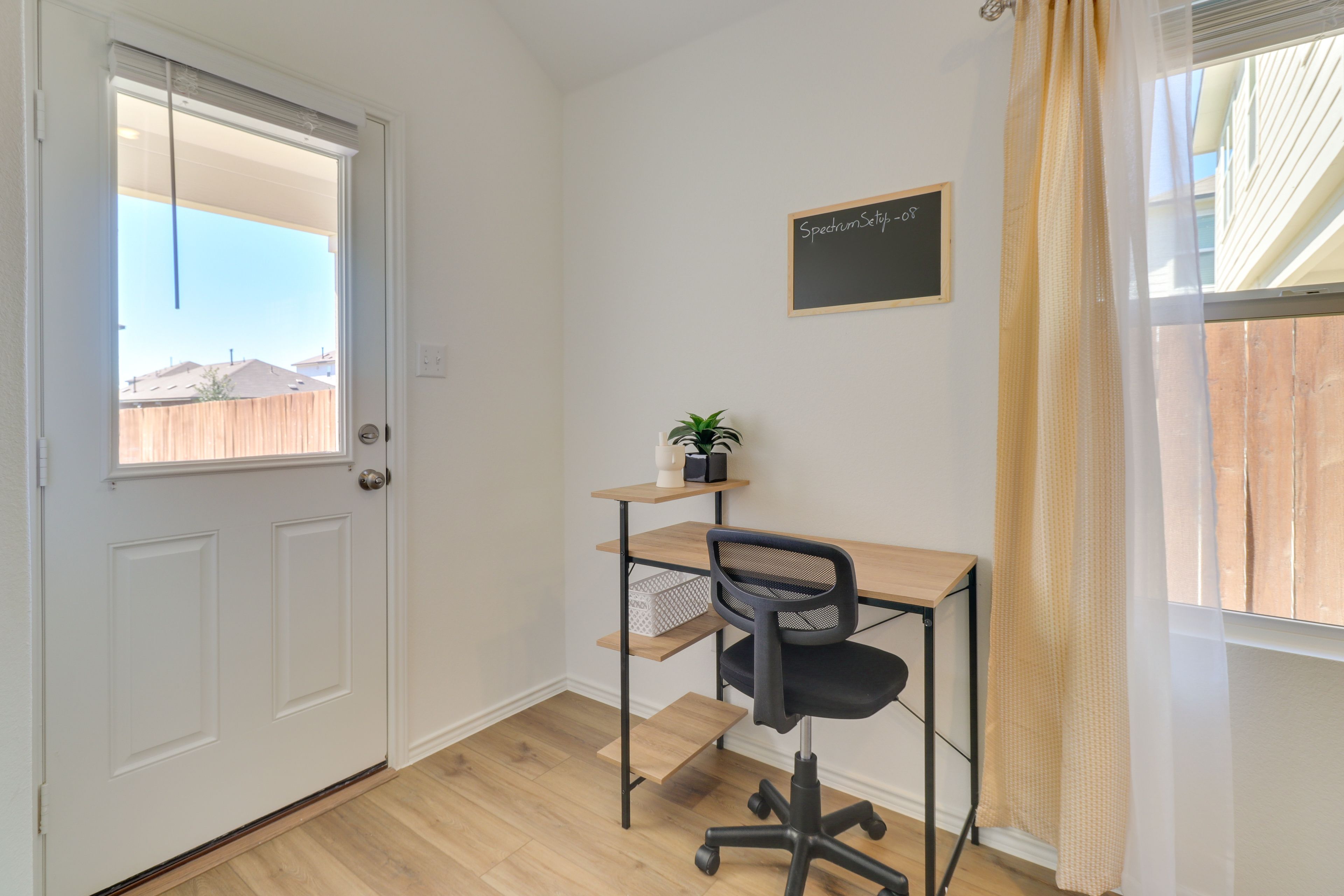 Office Desk | Backyard Access