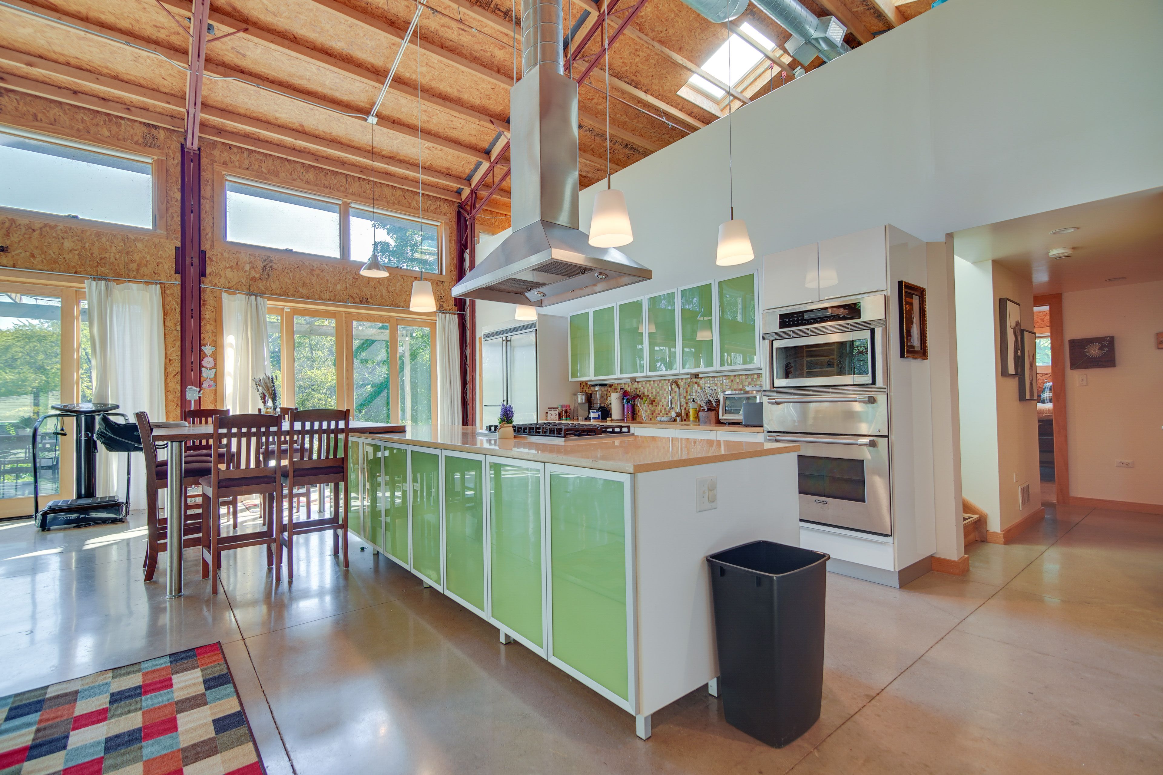 Kitchen | Equipped w/ Cooking Essentials