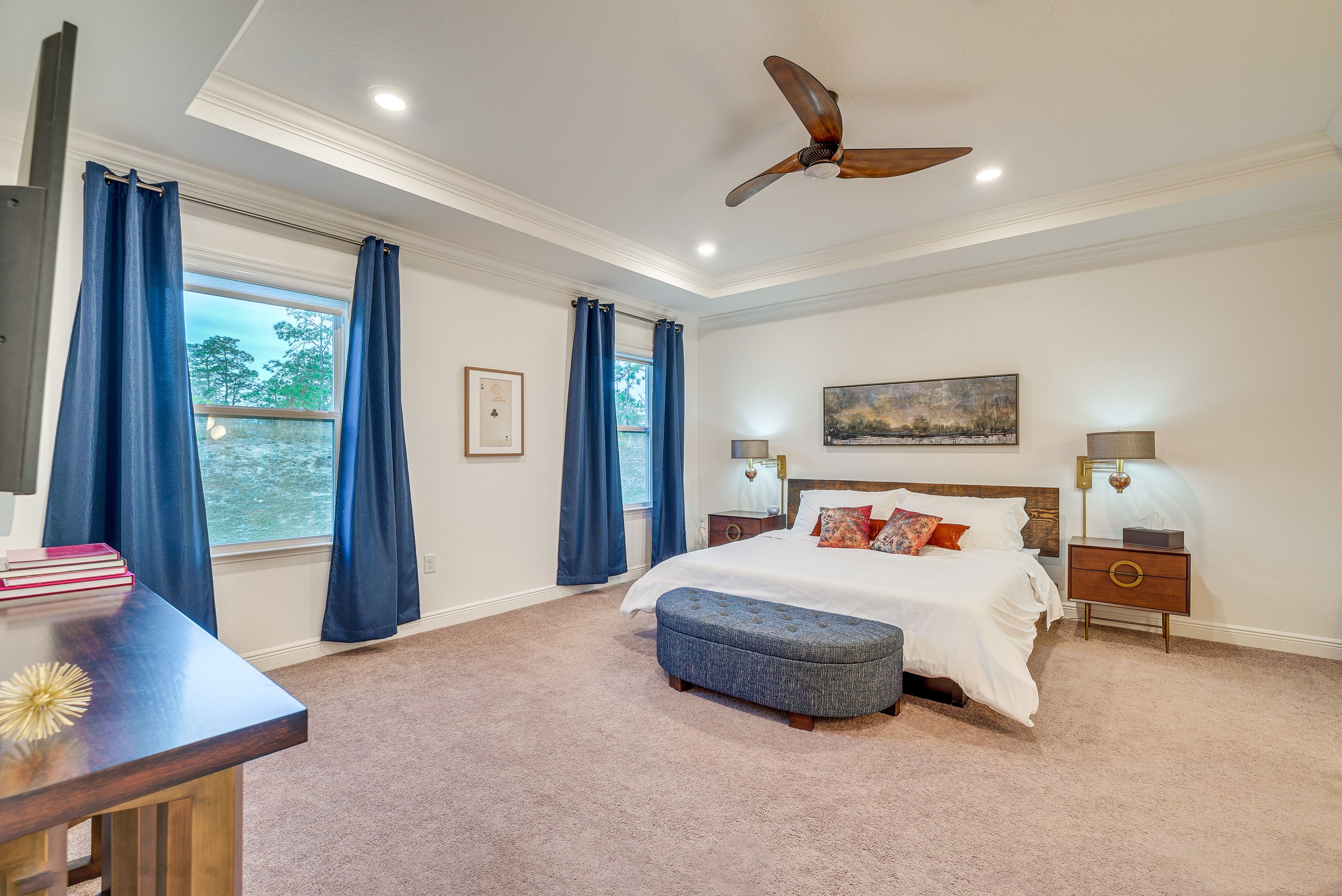 Bedroom 1 | King Bed | Smart TV | Linens Provided