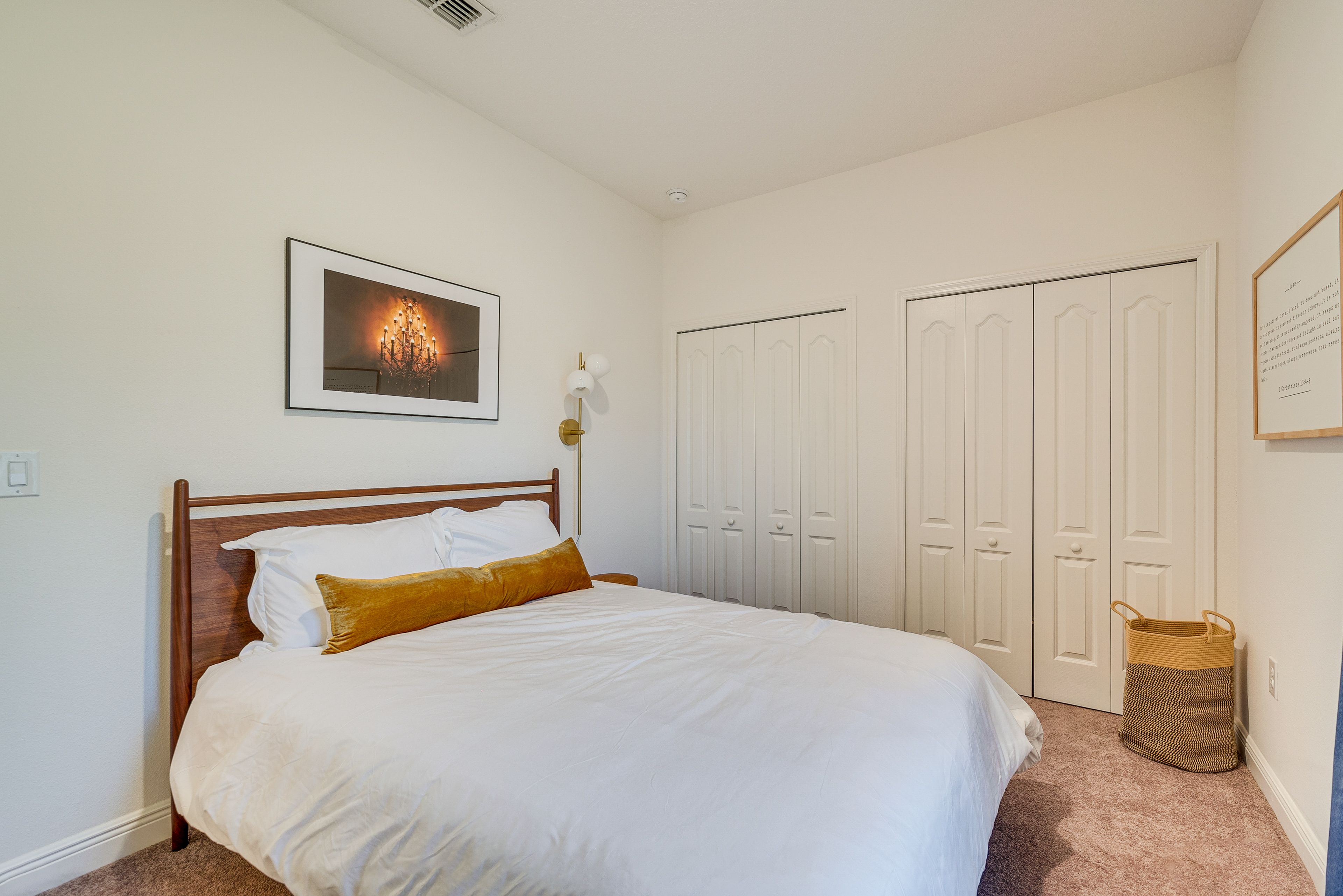 Bedroom 3 | Queen Bed