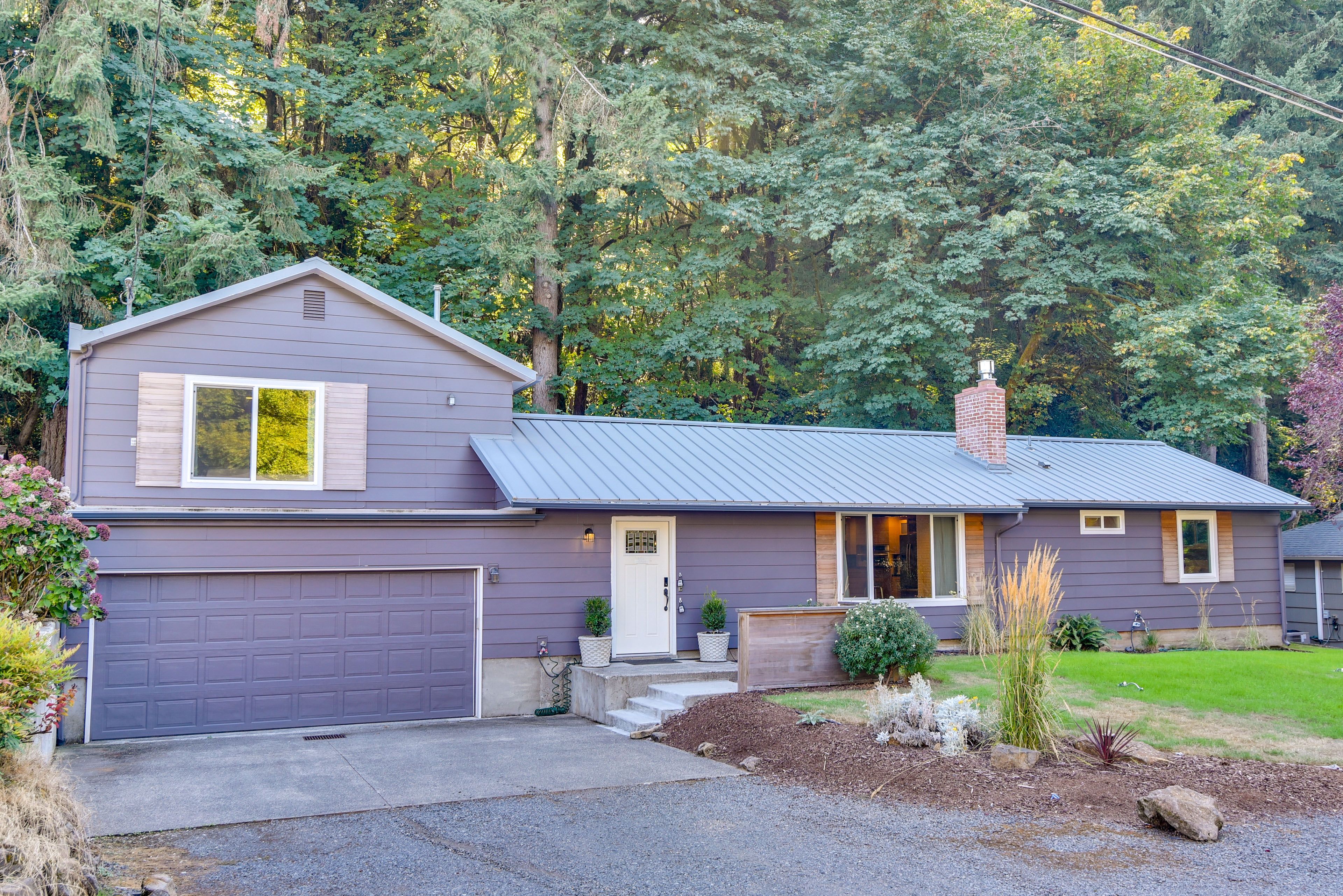 Home Exterior | Outdoor Seating | Proximity to Willamette River