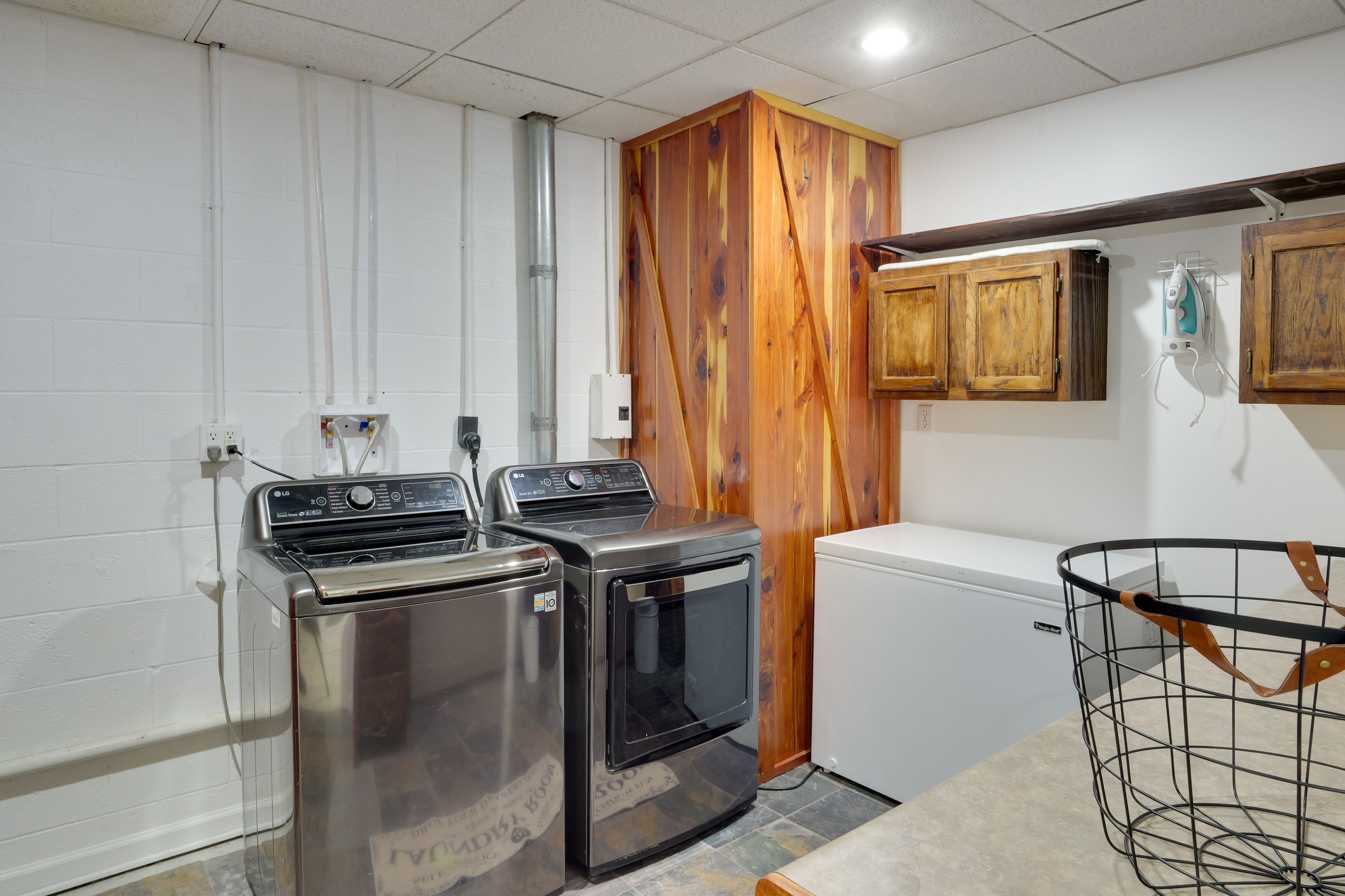 Washer + Dryer