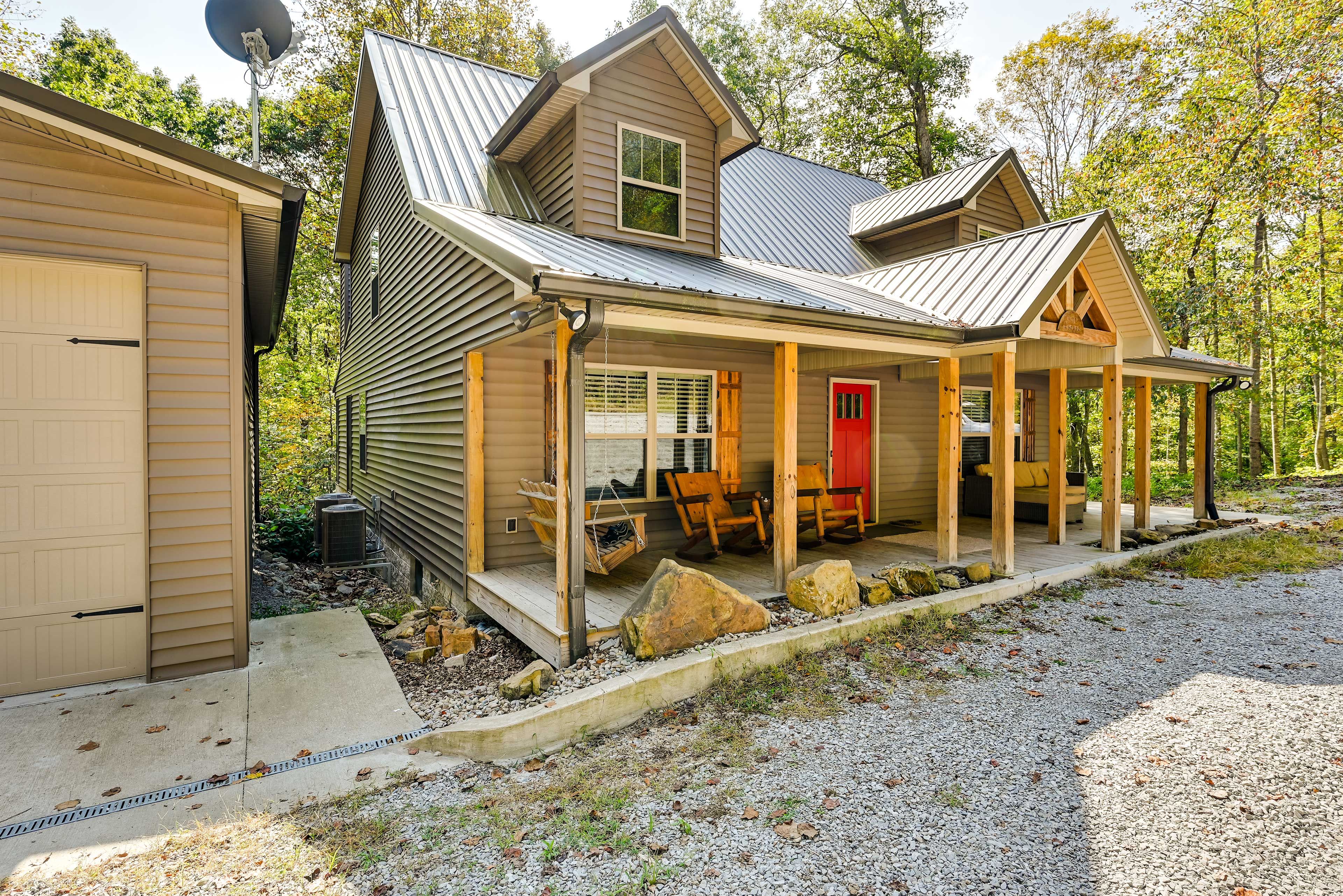 Furnished Front Porch