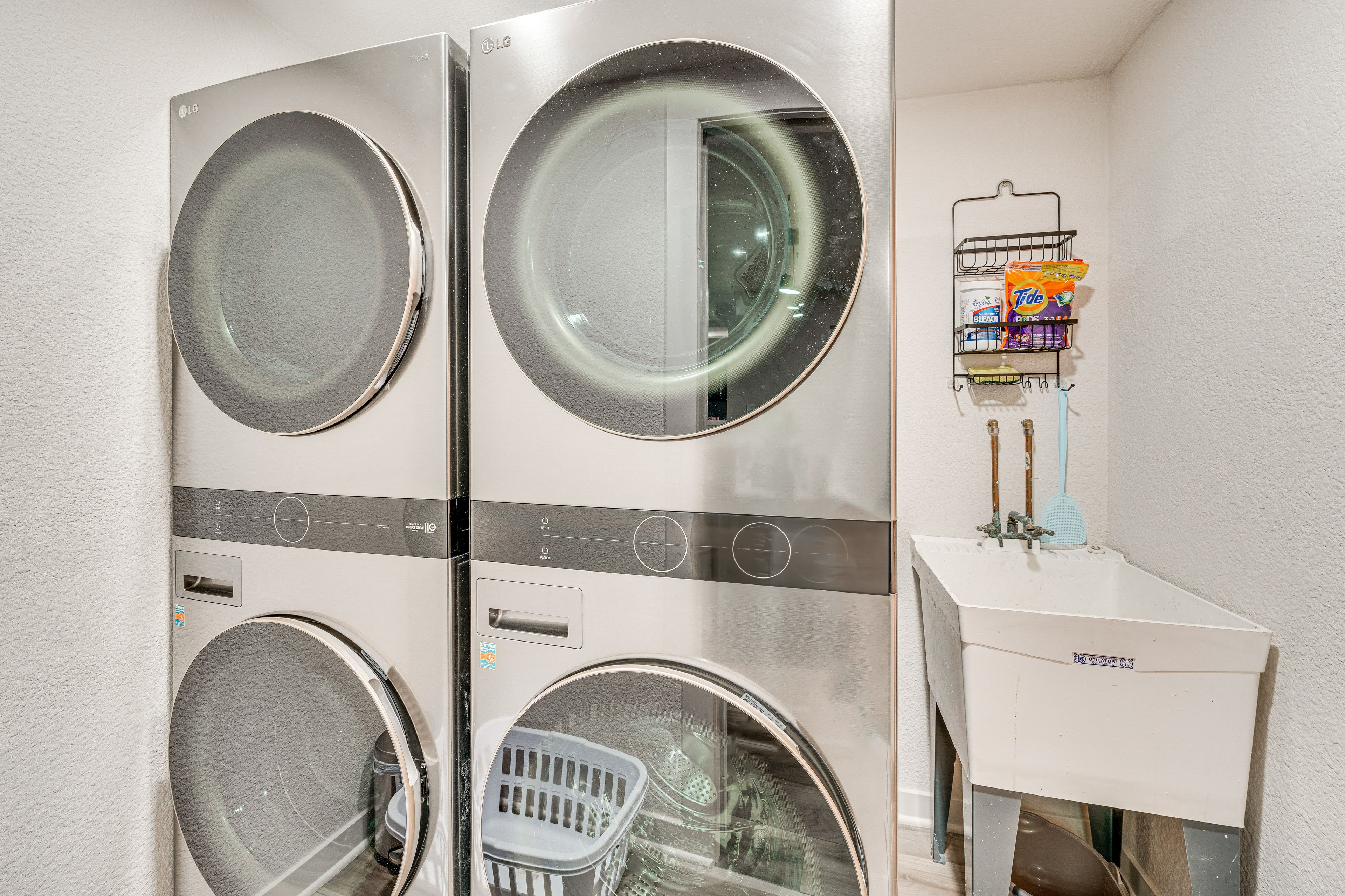 Washer & Dryers