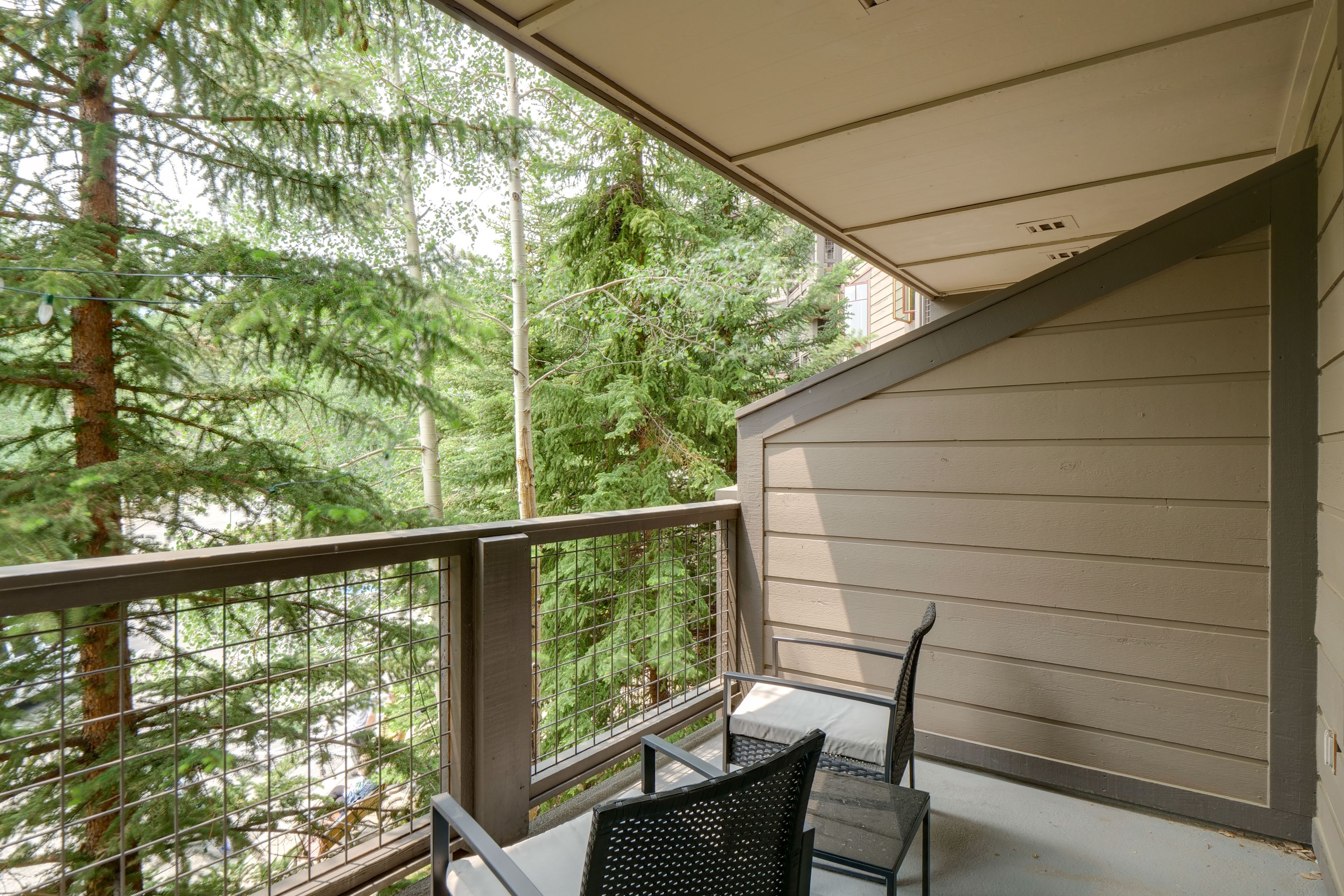 Balcony | Mountain View | Access to Community Amenities