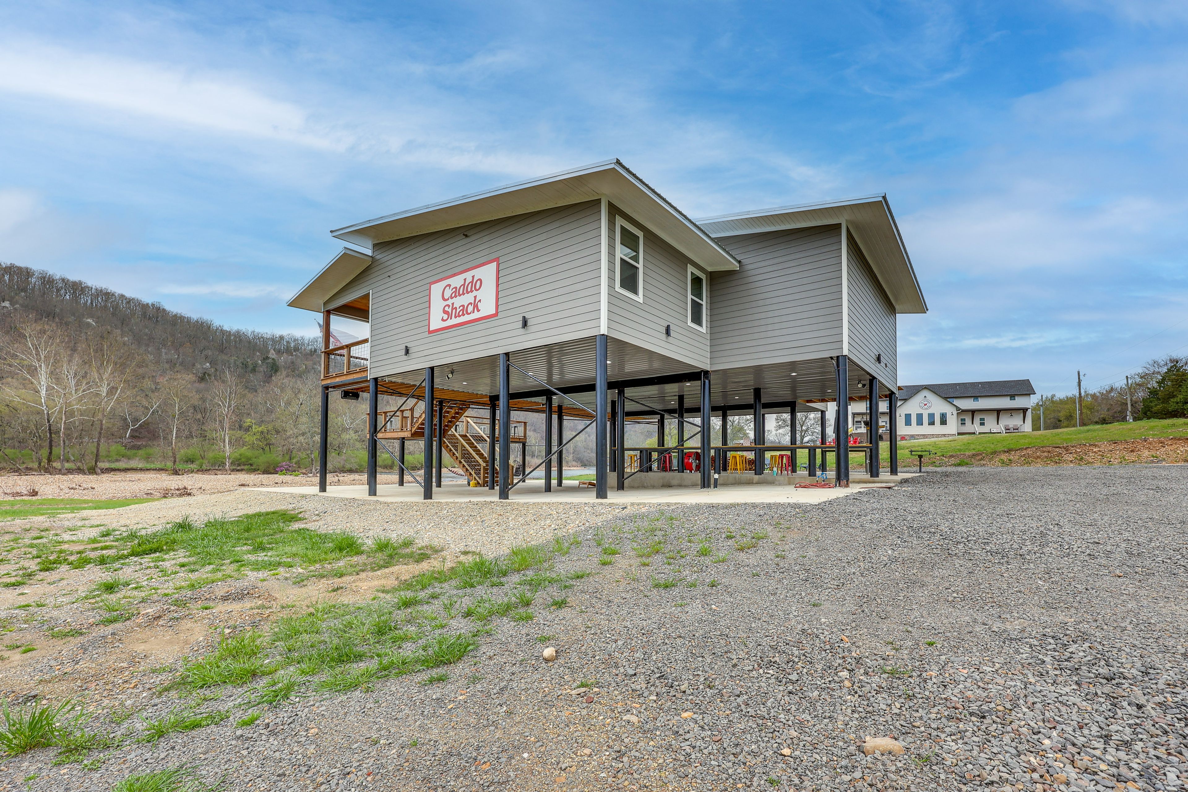 Parking | Carport (8 Vehicles) | RV Parking
