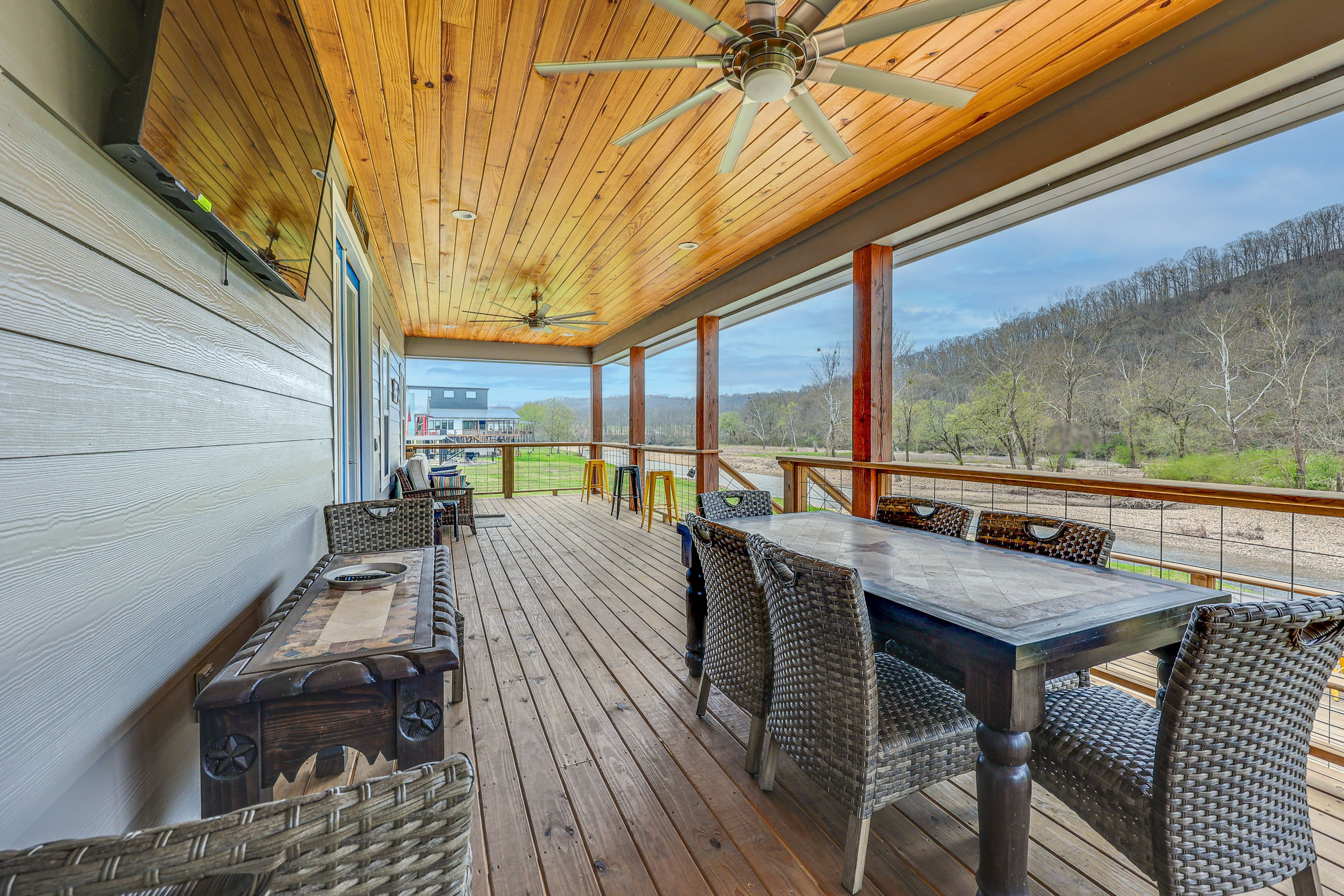 Deck | Outdoor Seating & Dining | Ceiling Fans