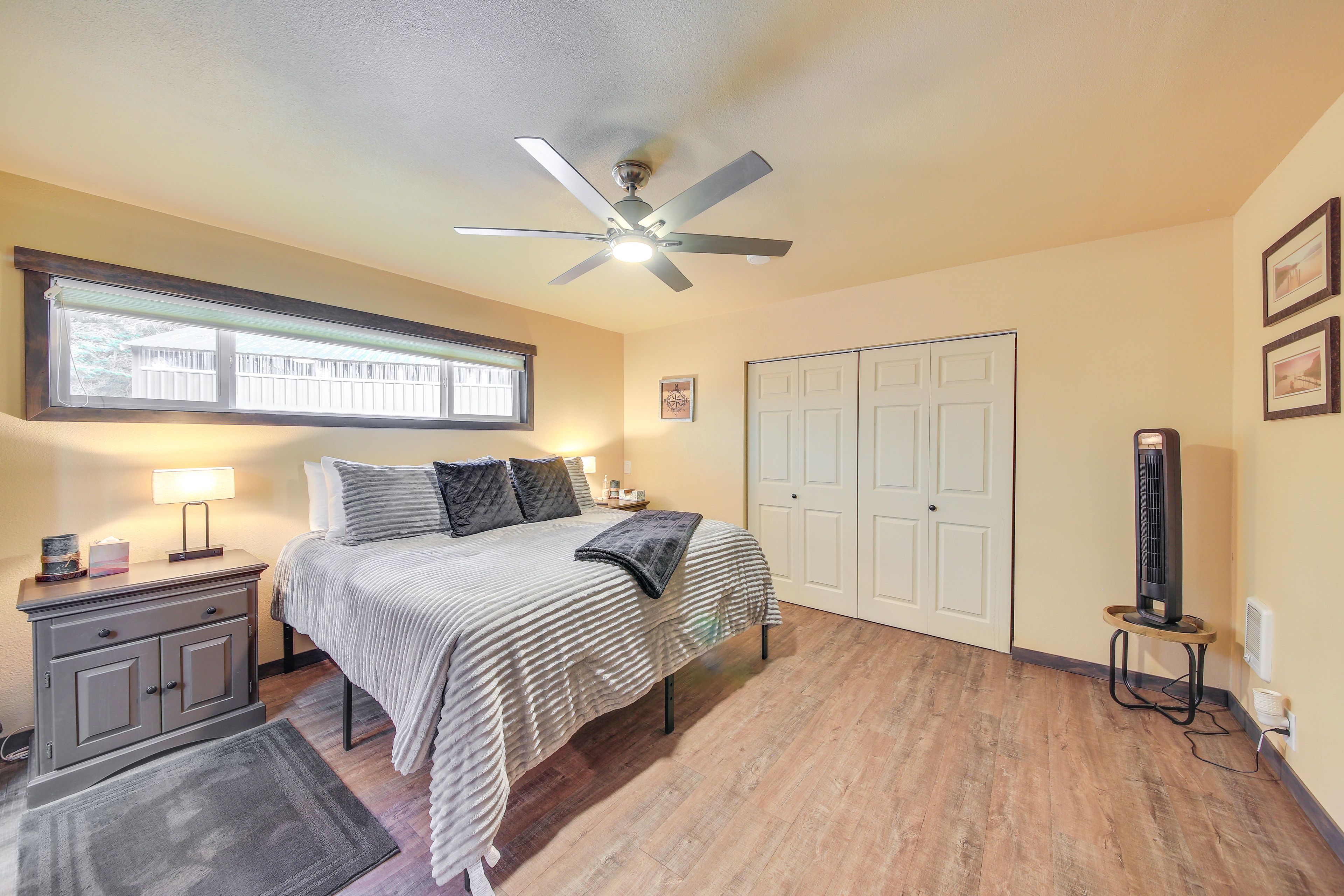 Bedroom 1 | King Bed | Linens Provided