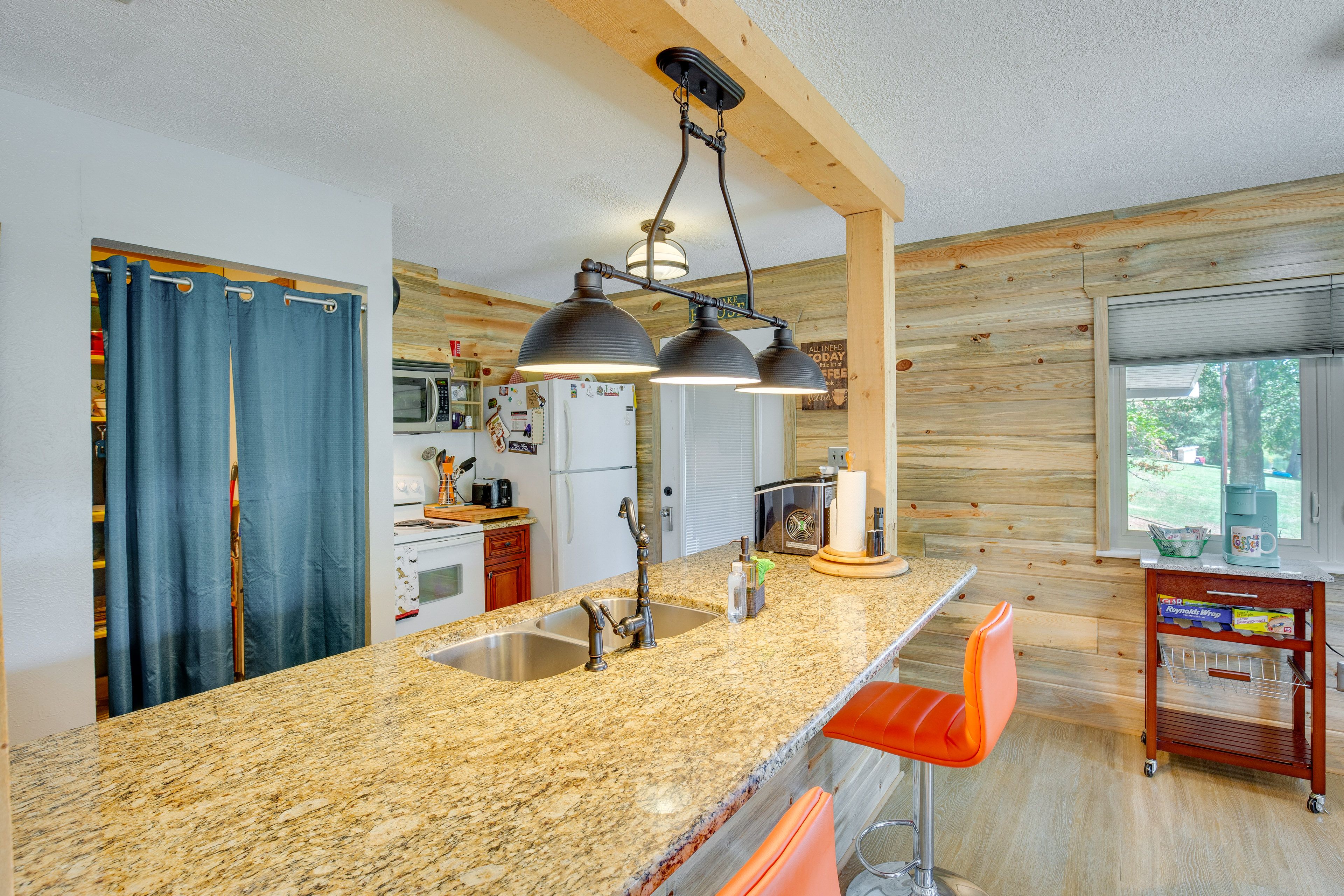 Kitchen | Cooking Basics | Coffee Maker | Complimentary Spices