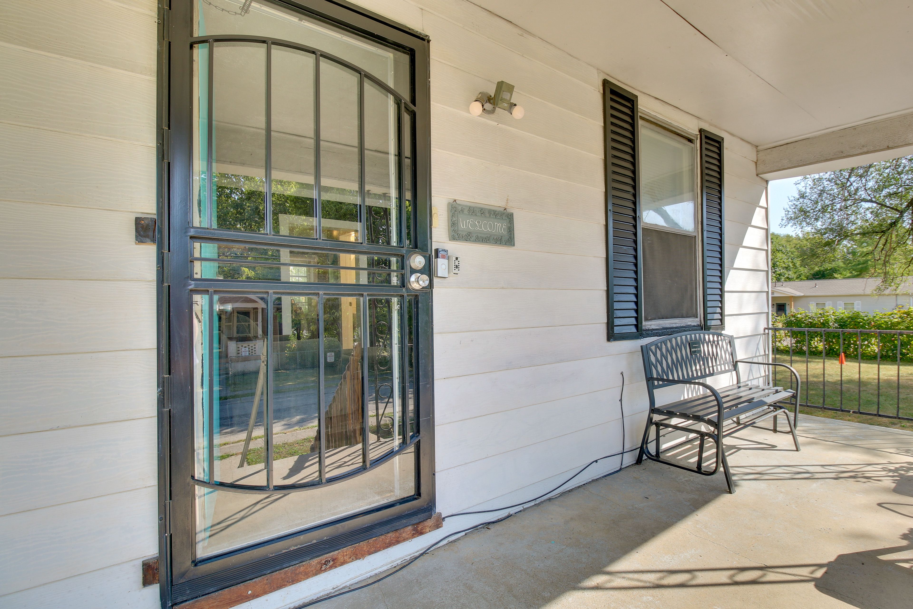 Front Entry | Covered Porch