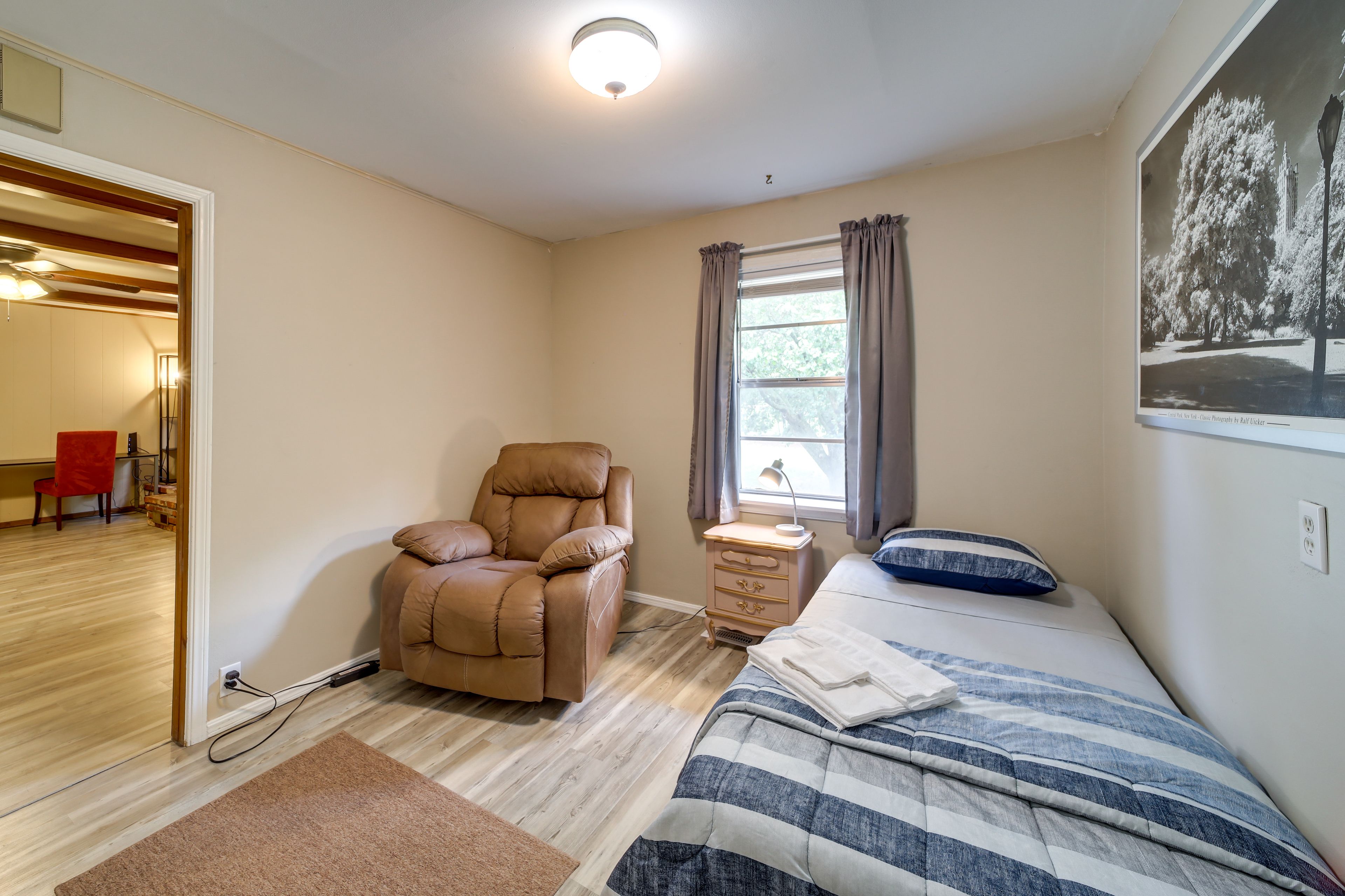 Bedroom 3 | Twin Bed