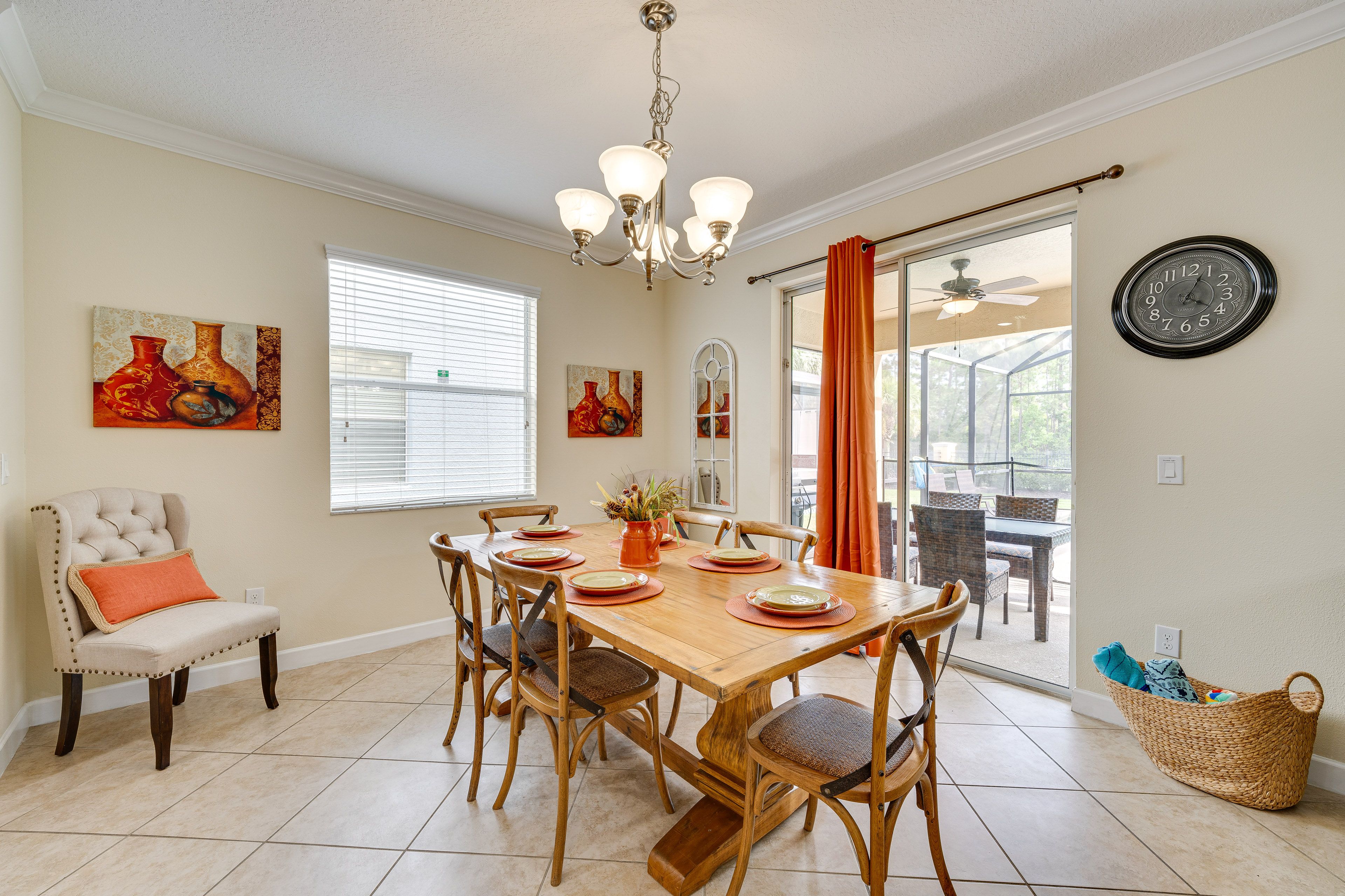 Dining Area | Dishware & Flatware