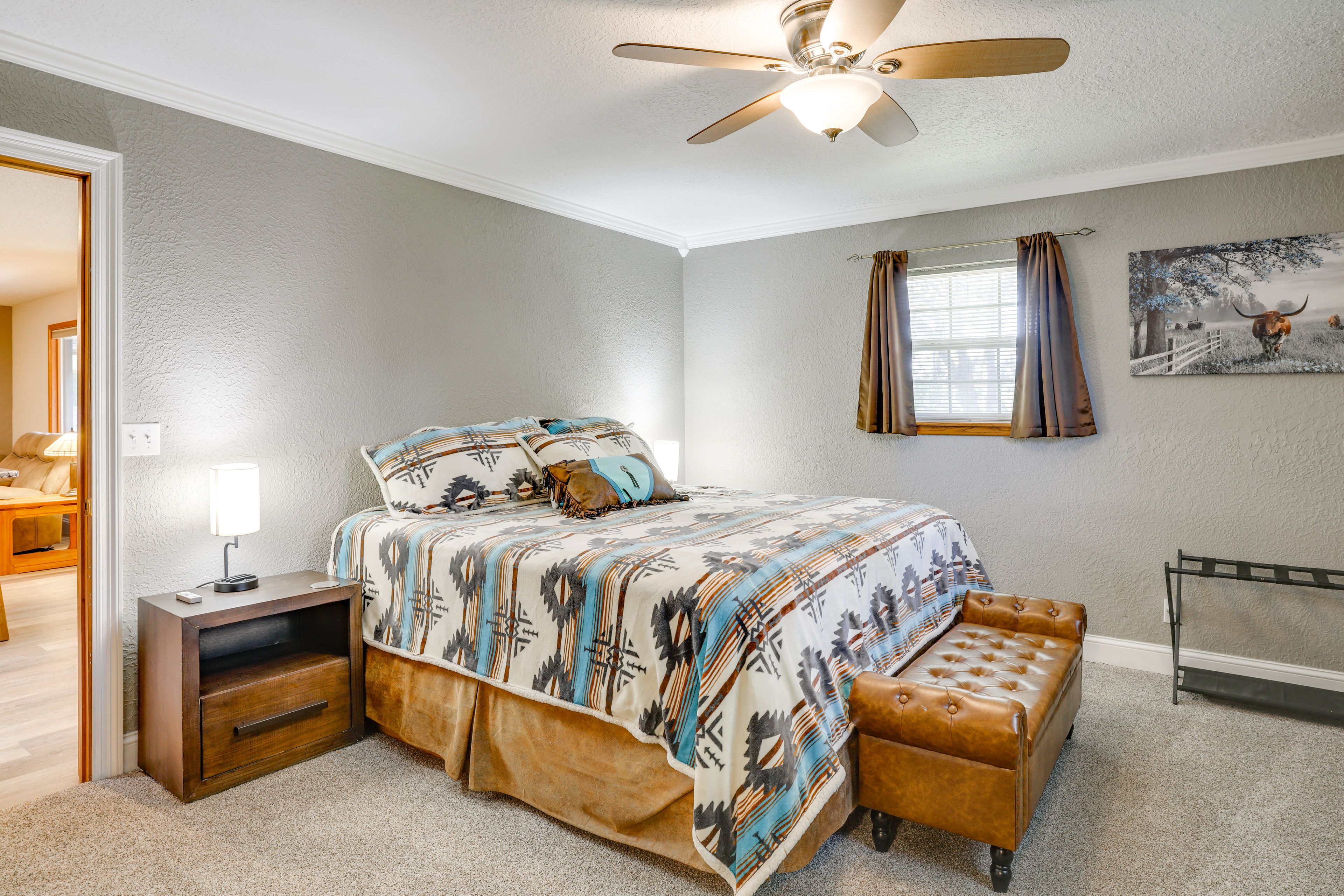 Bedroom 1 | King Bed | Smart TV