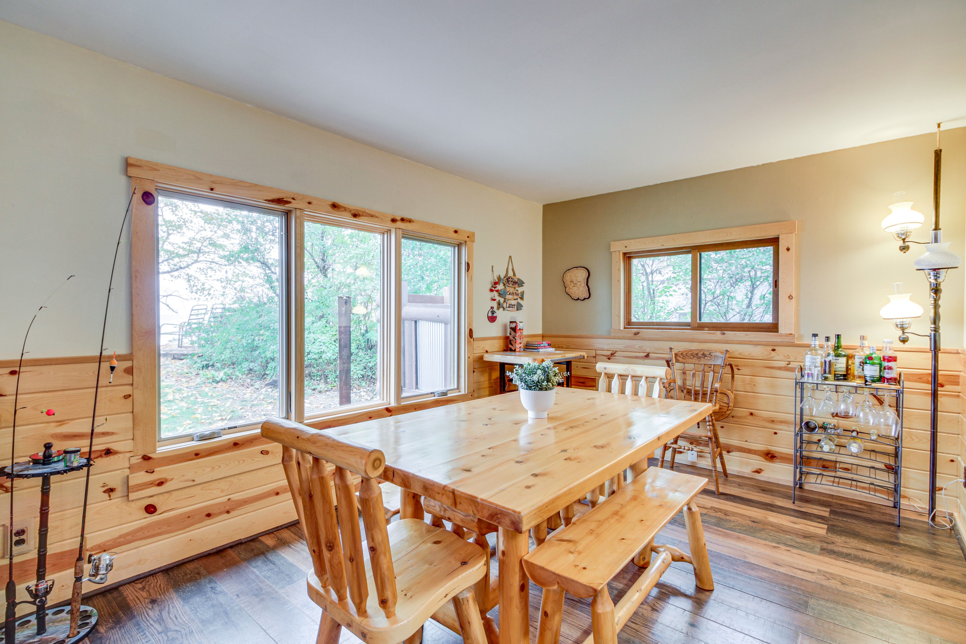 Dining Room | Dishware & Flatware Provided
