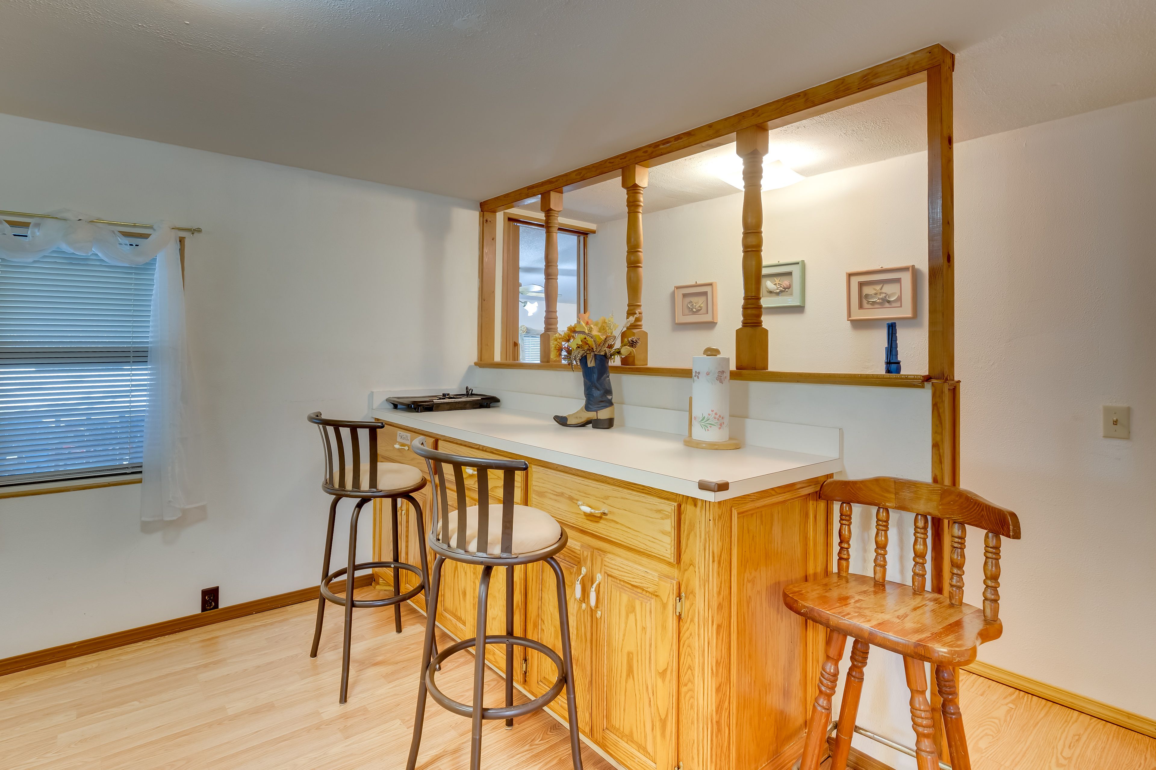 Breakfast Bar