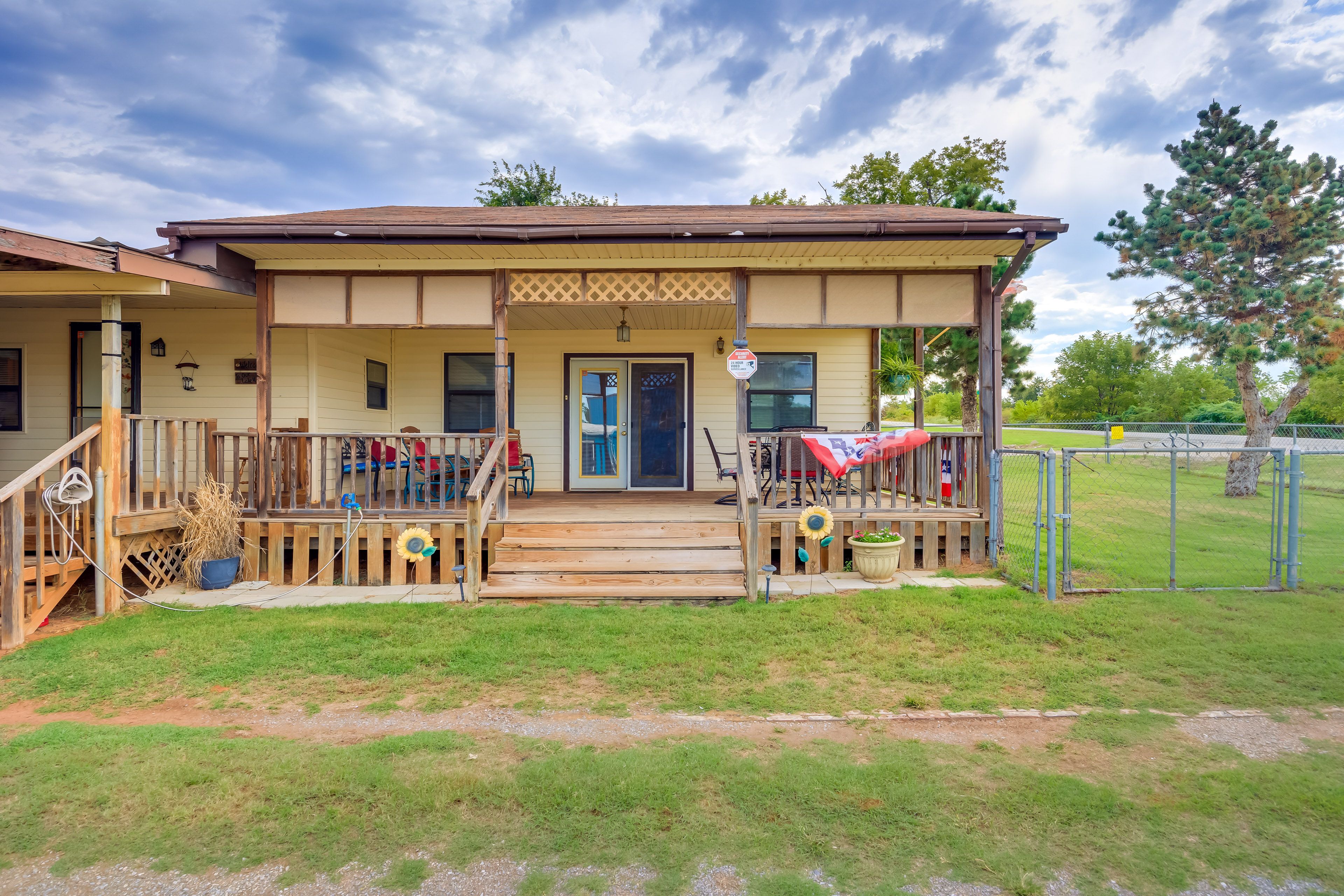 Home Exterior | 1 Exterior Security Camera
