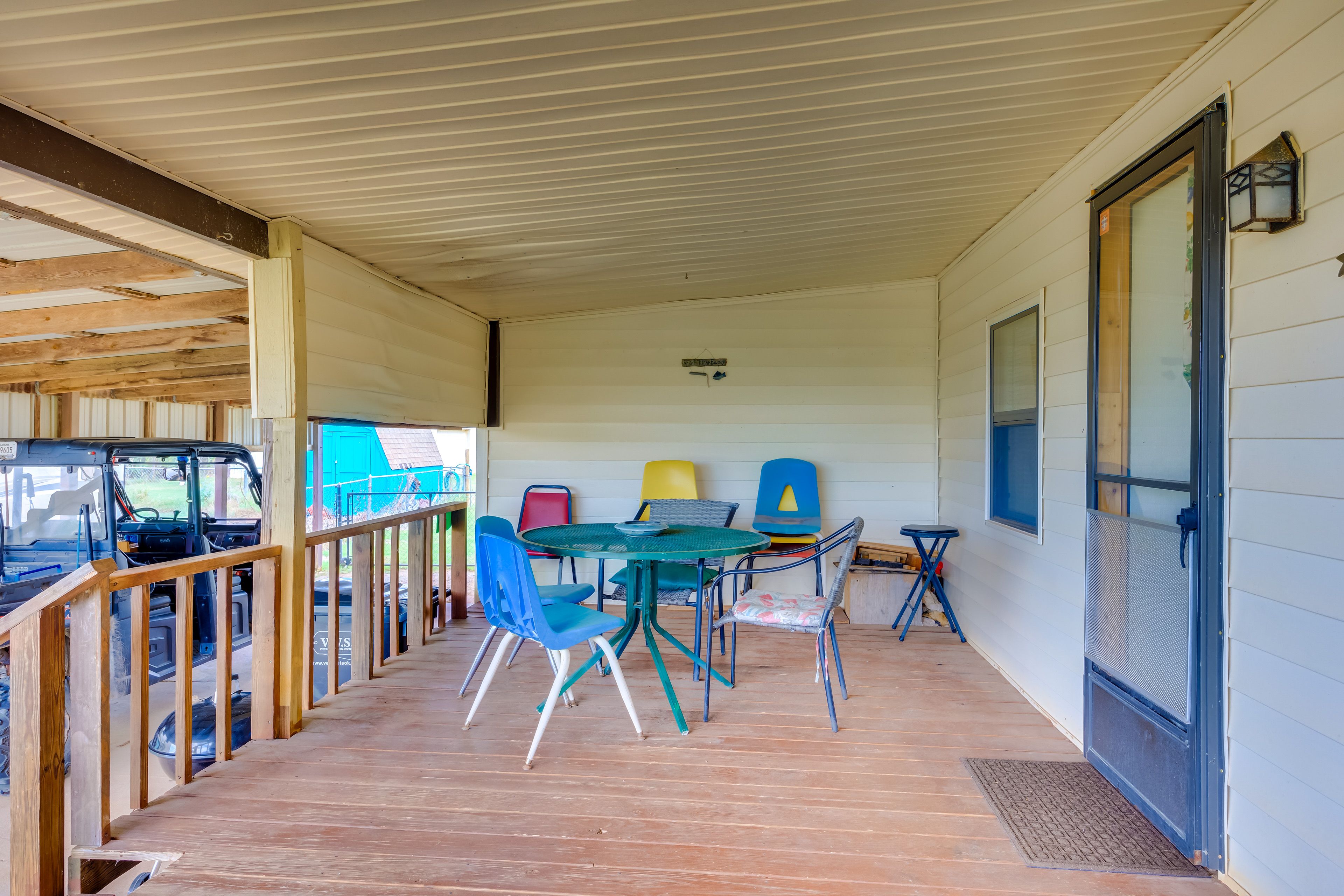 Furnished Deck