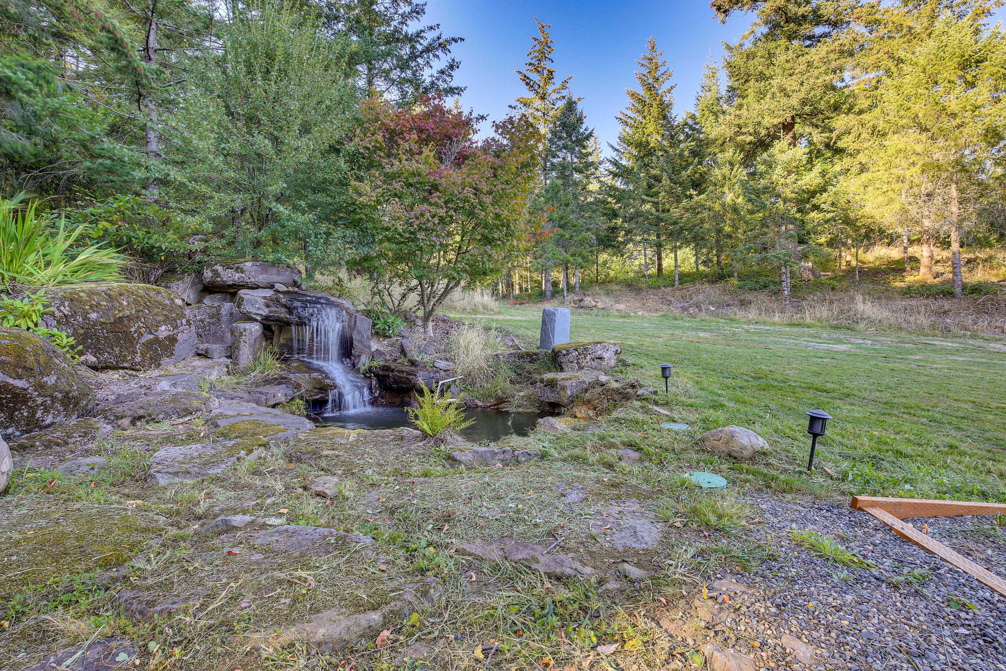 House Exterior | Creek & Trail Access On-Site