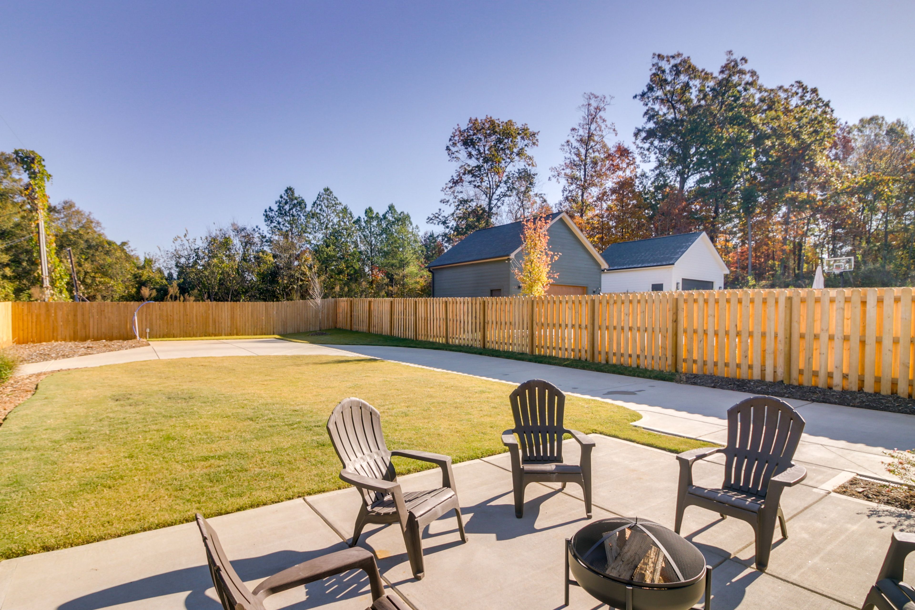 Patio | Yard Area