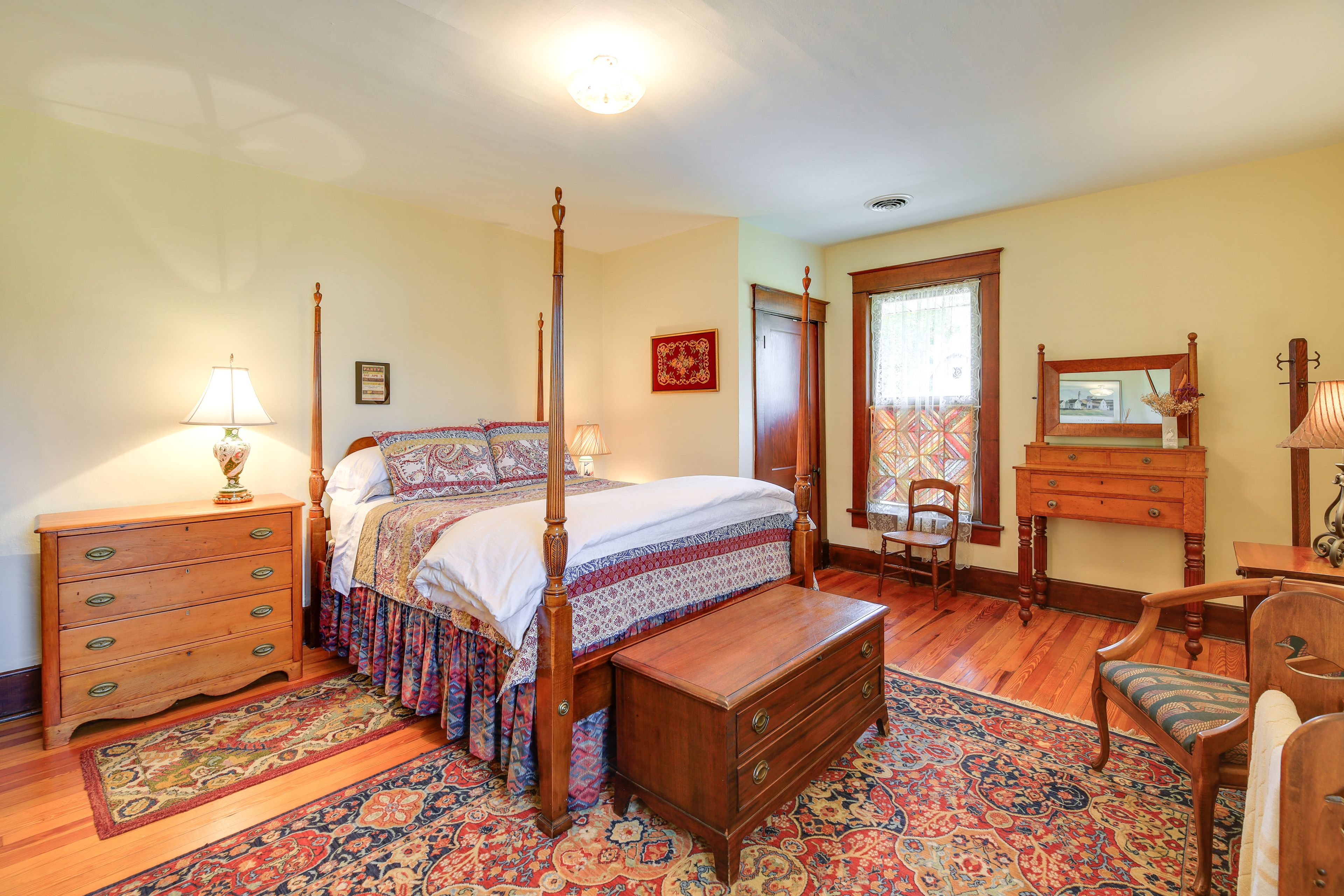 Bedroom 3 | Queen Bed | 2nd Floor