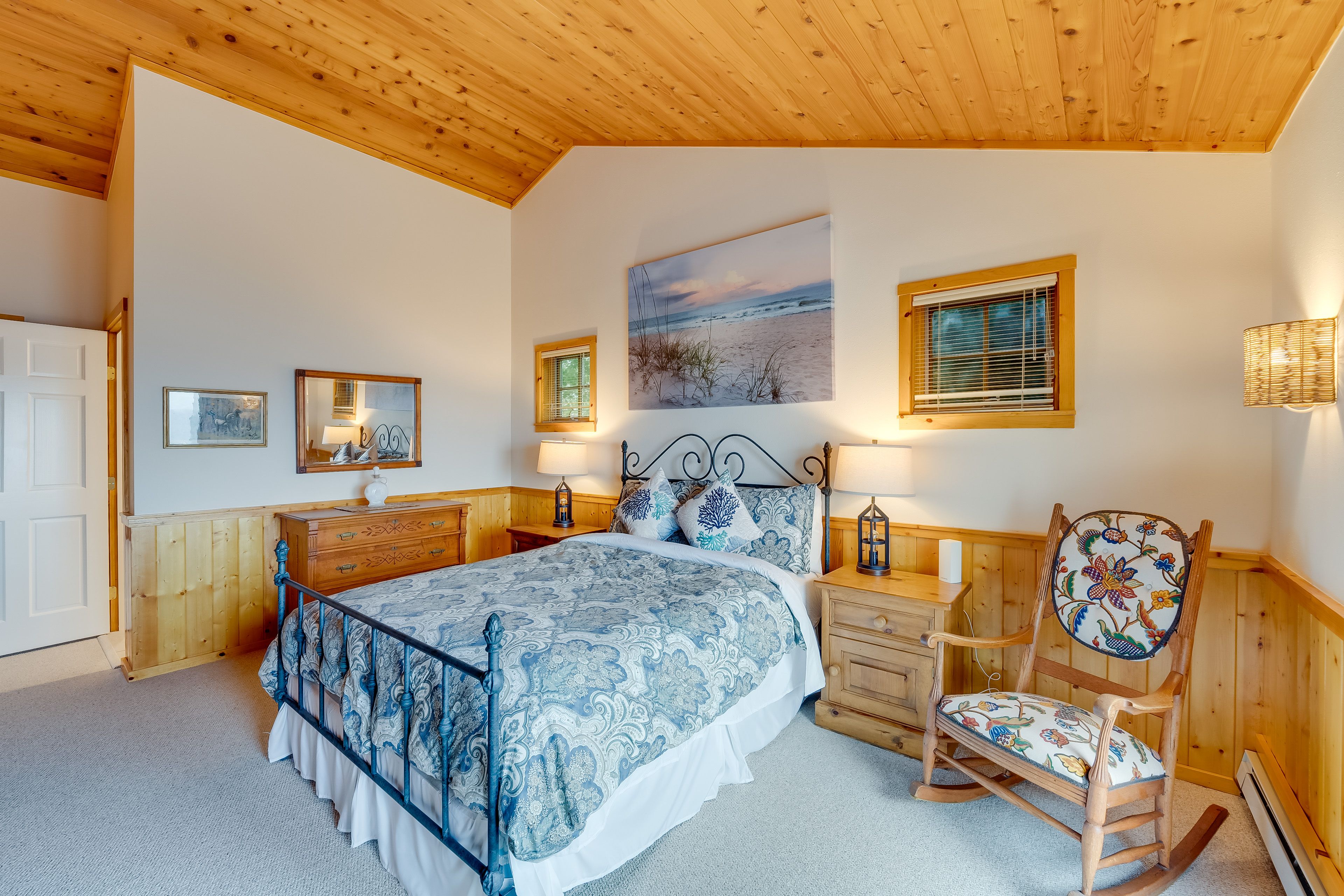 Bedroom 1 | Queen Bed | En-Suite Bathroom | Deck Access