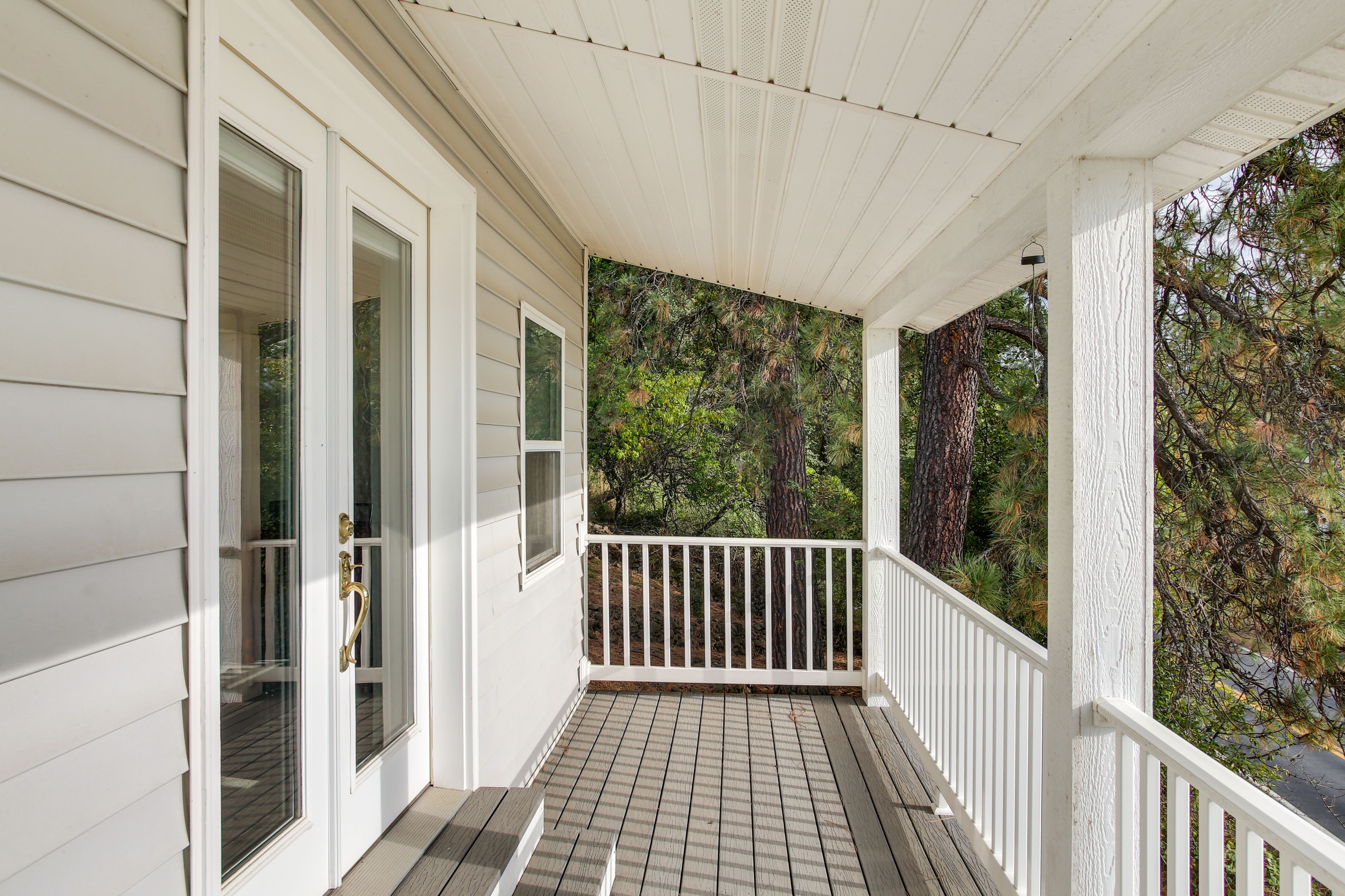 Wraparound Deck