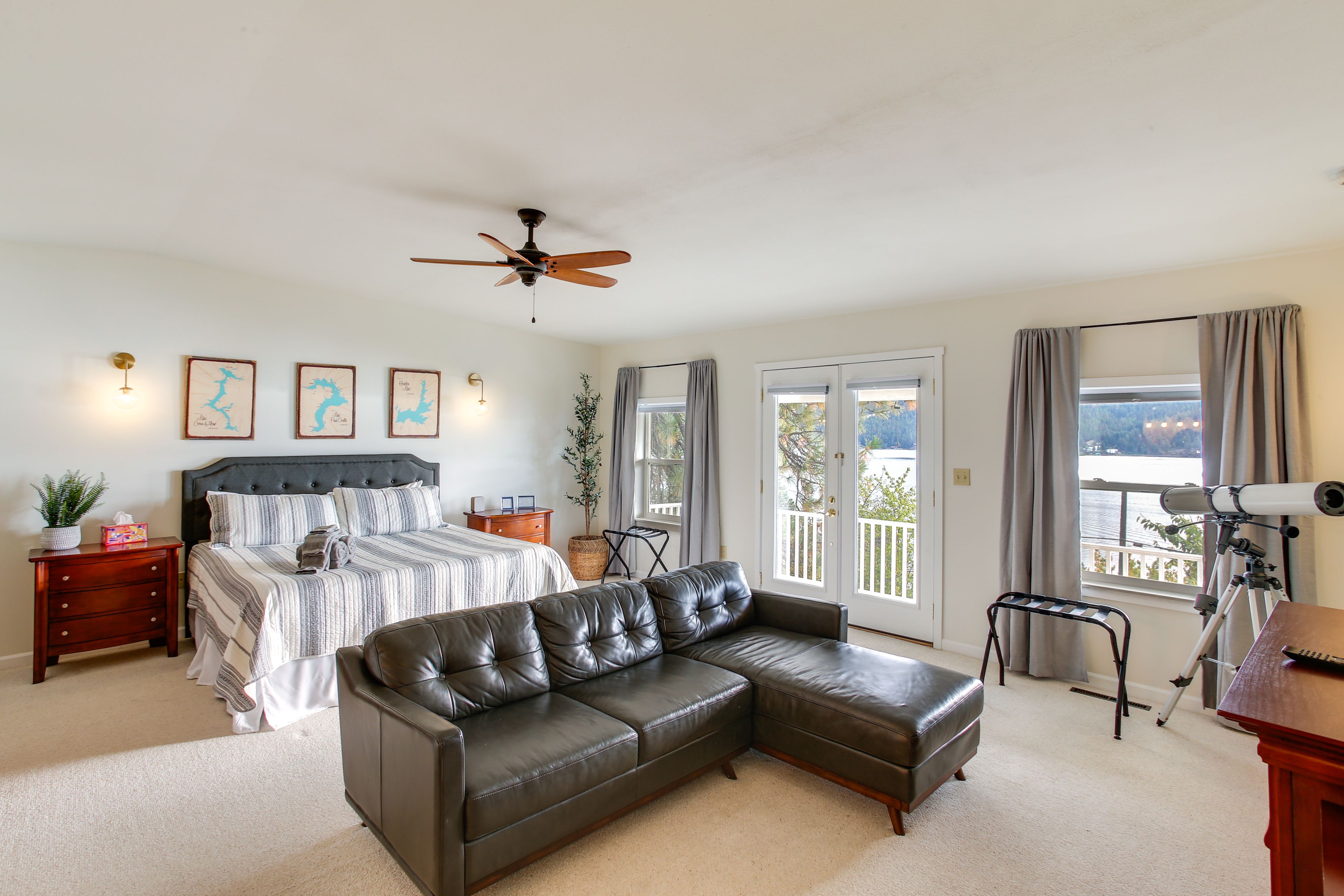 Bedroom 1 | California King Bed | Linens Provided | En-Suite Bathroom