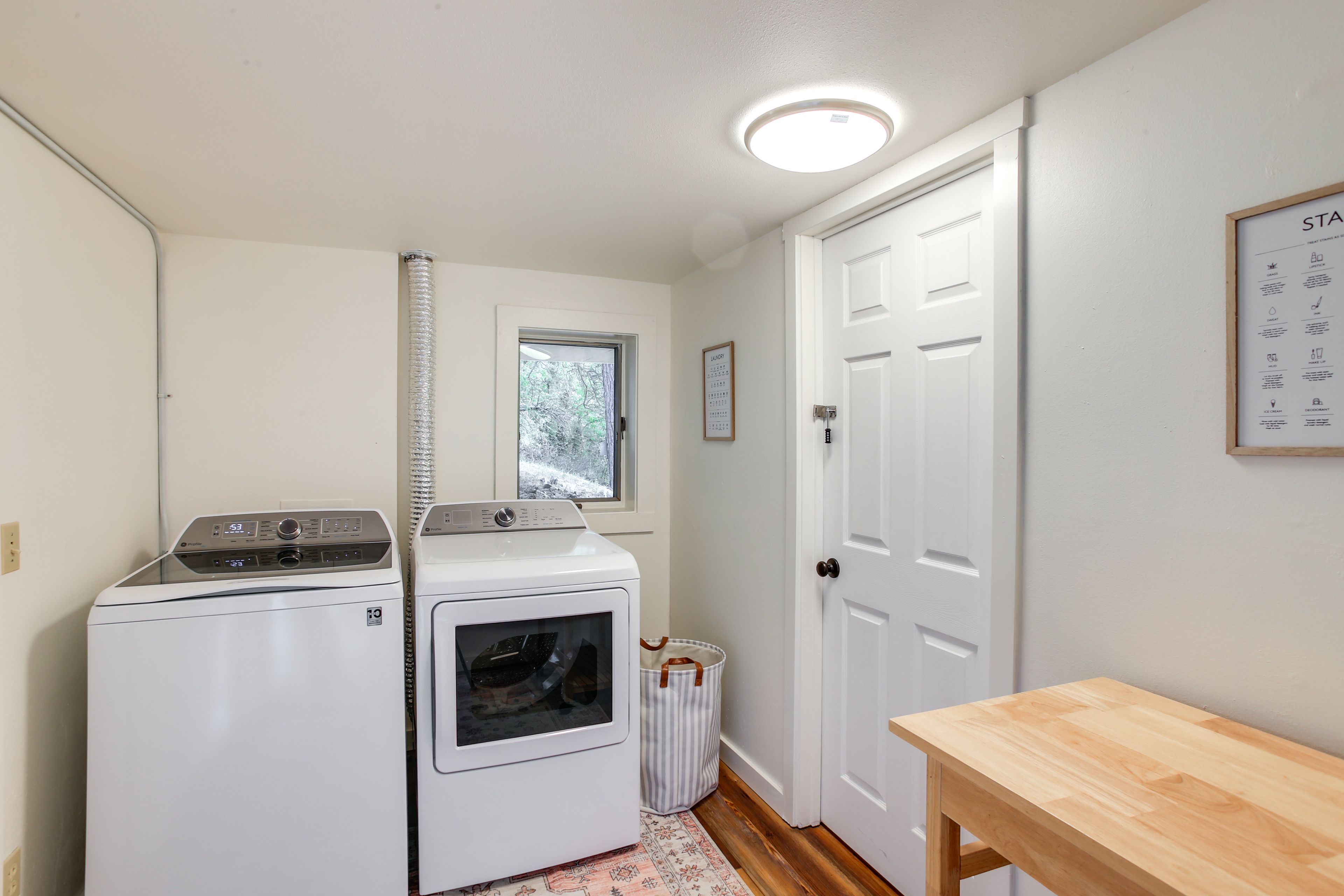 Washer & Dryer