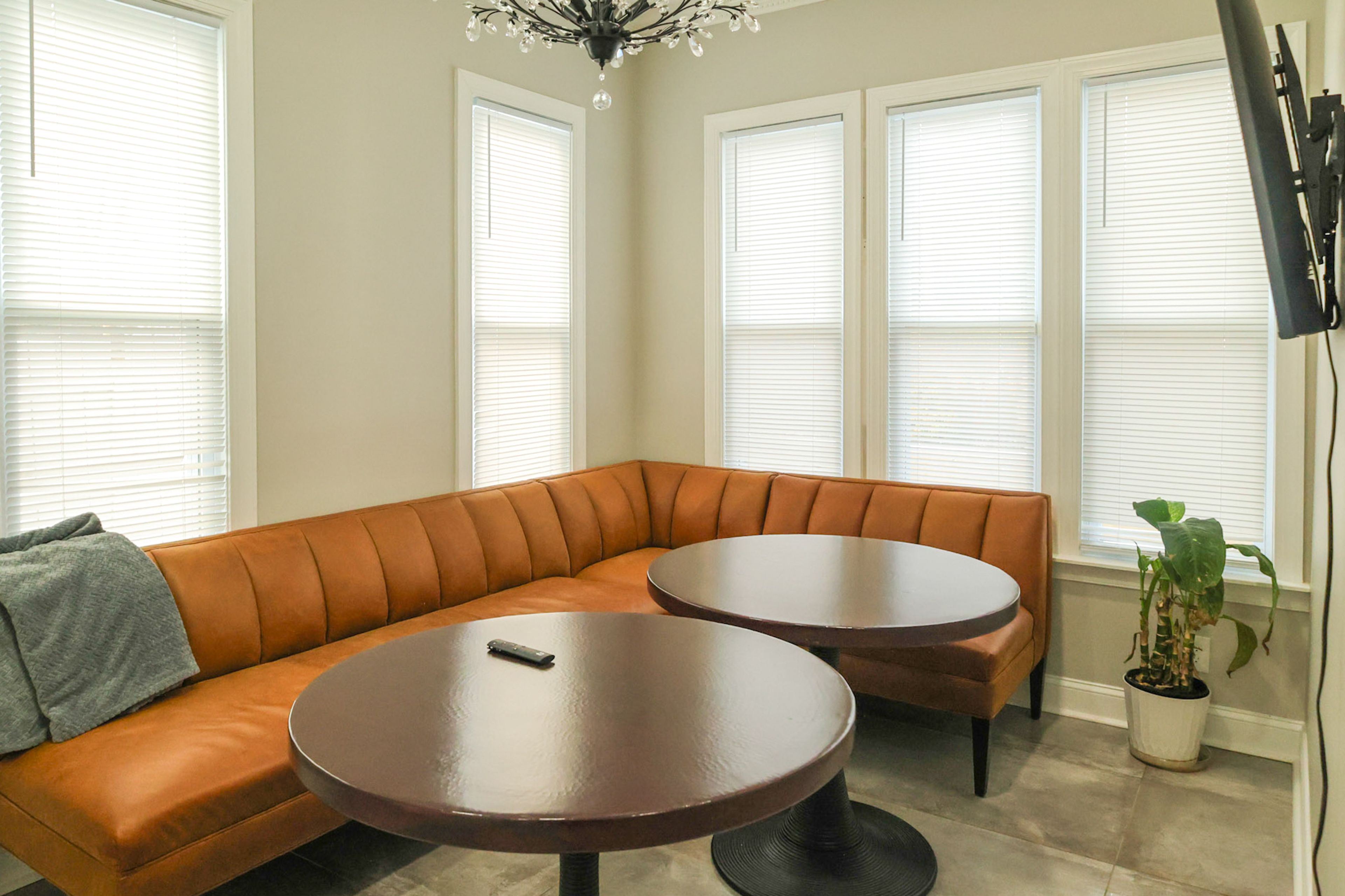 Lounge Room | 1st Floor | Smart TV