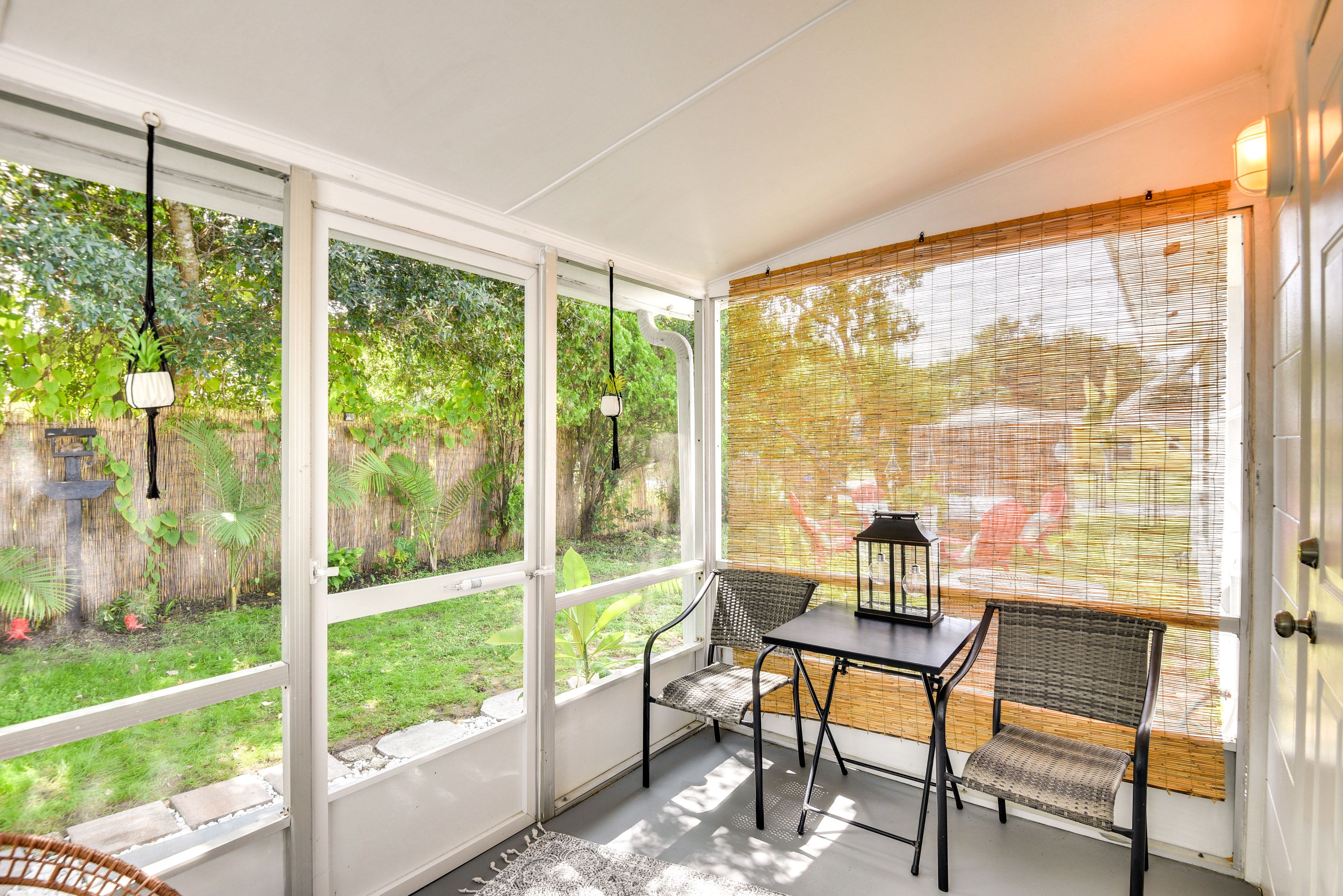 Florida Room | Outdoor Seating