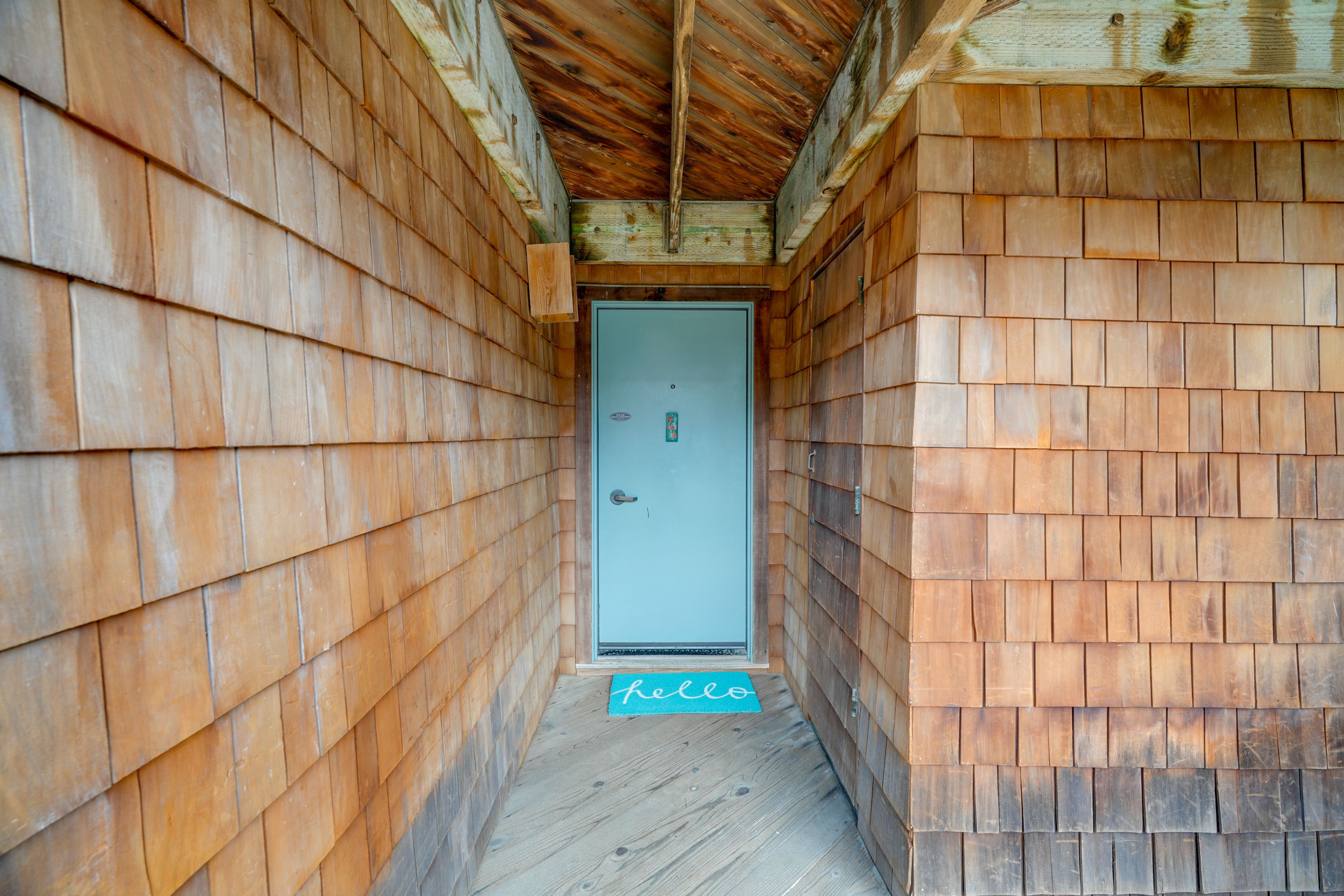 Condo Exterior | Unit Access