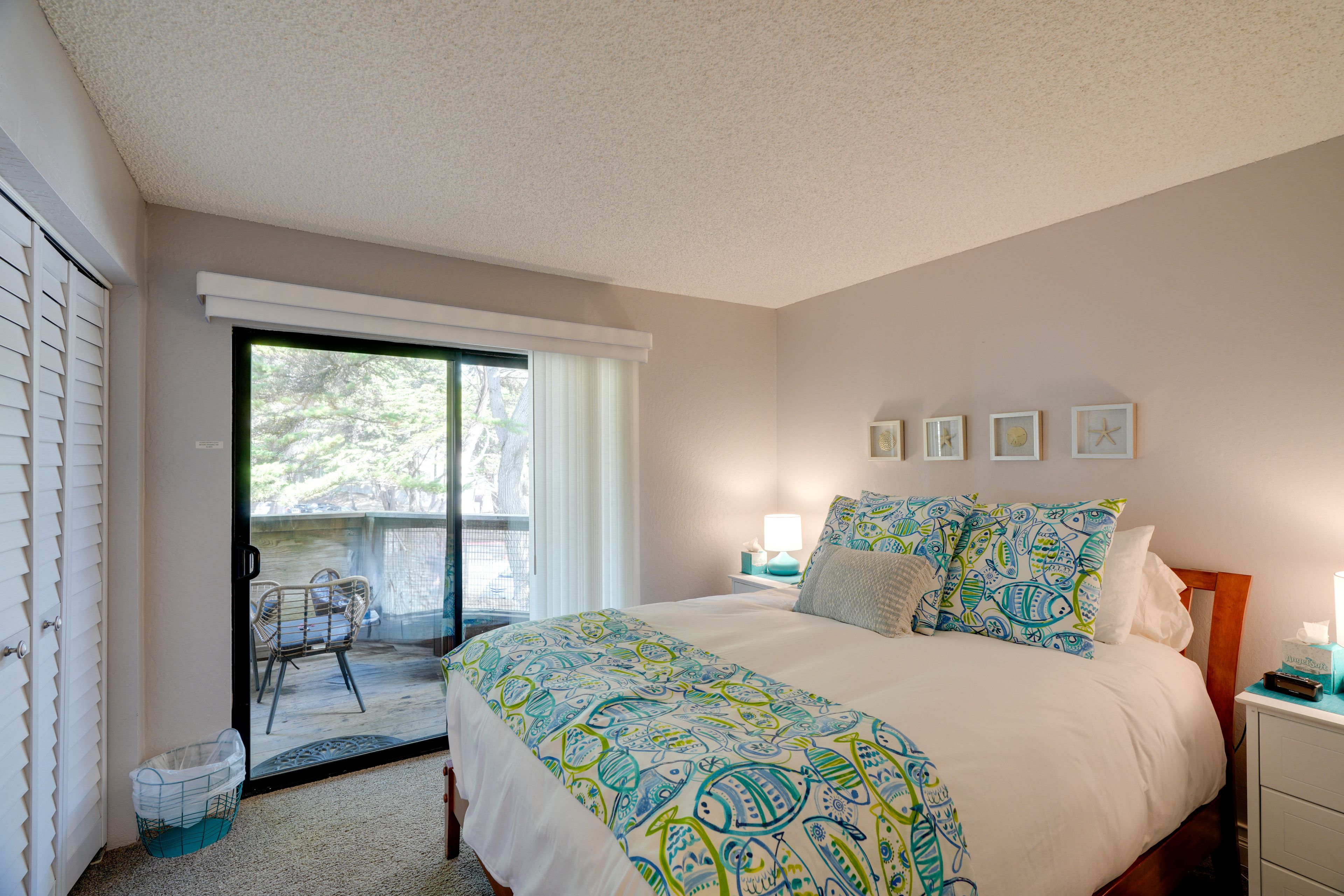 Bedroom 2 | Queen Bed