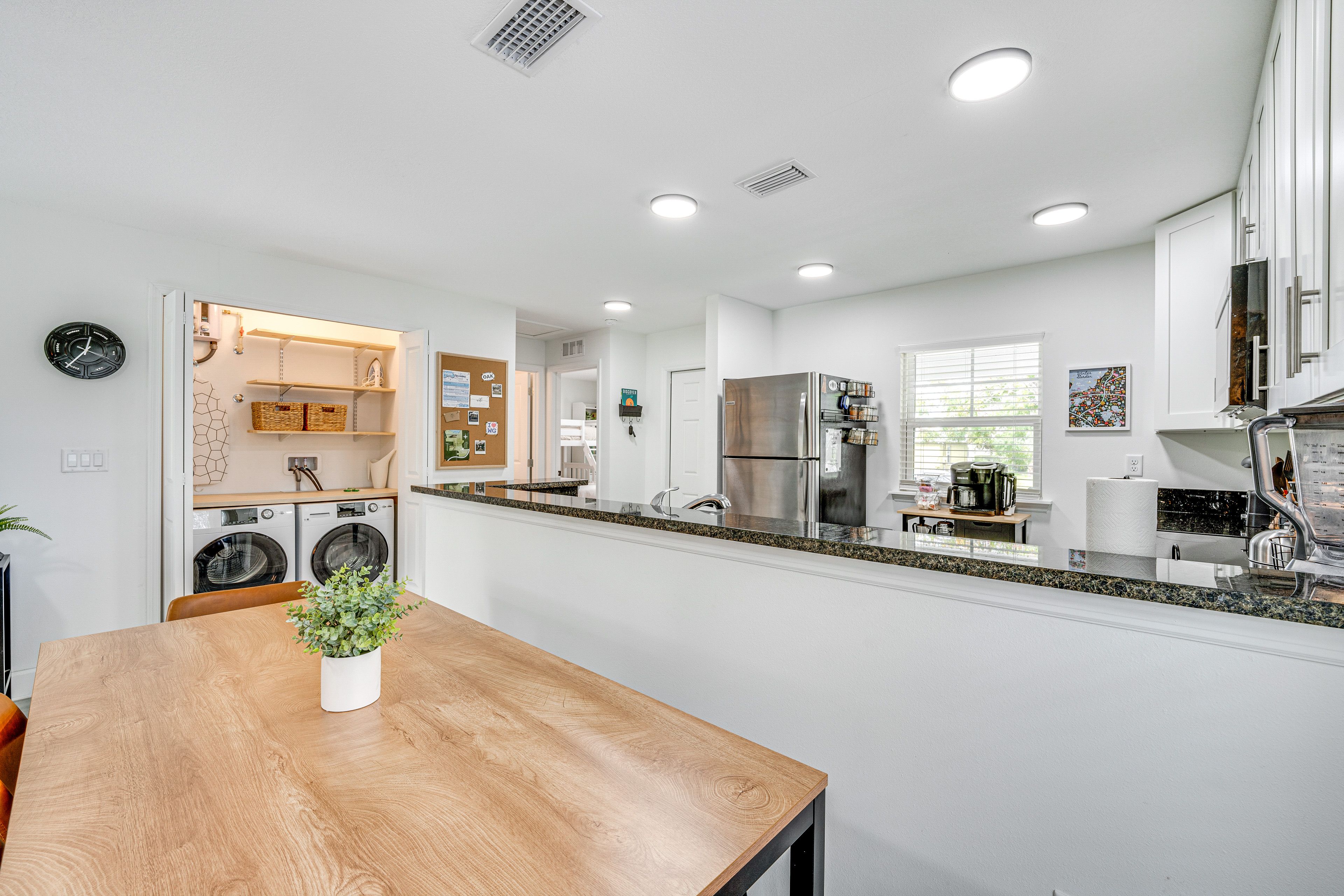 Dining Area | Dishware & Flatware