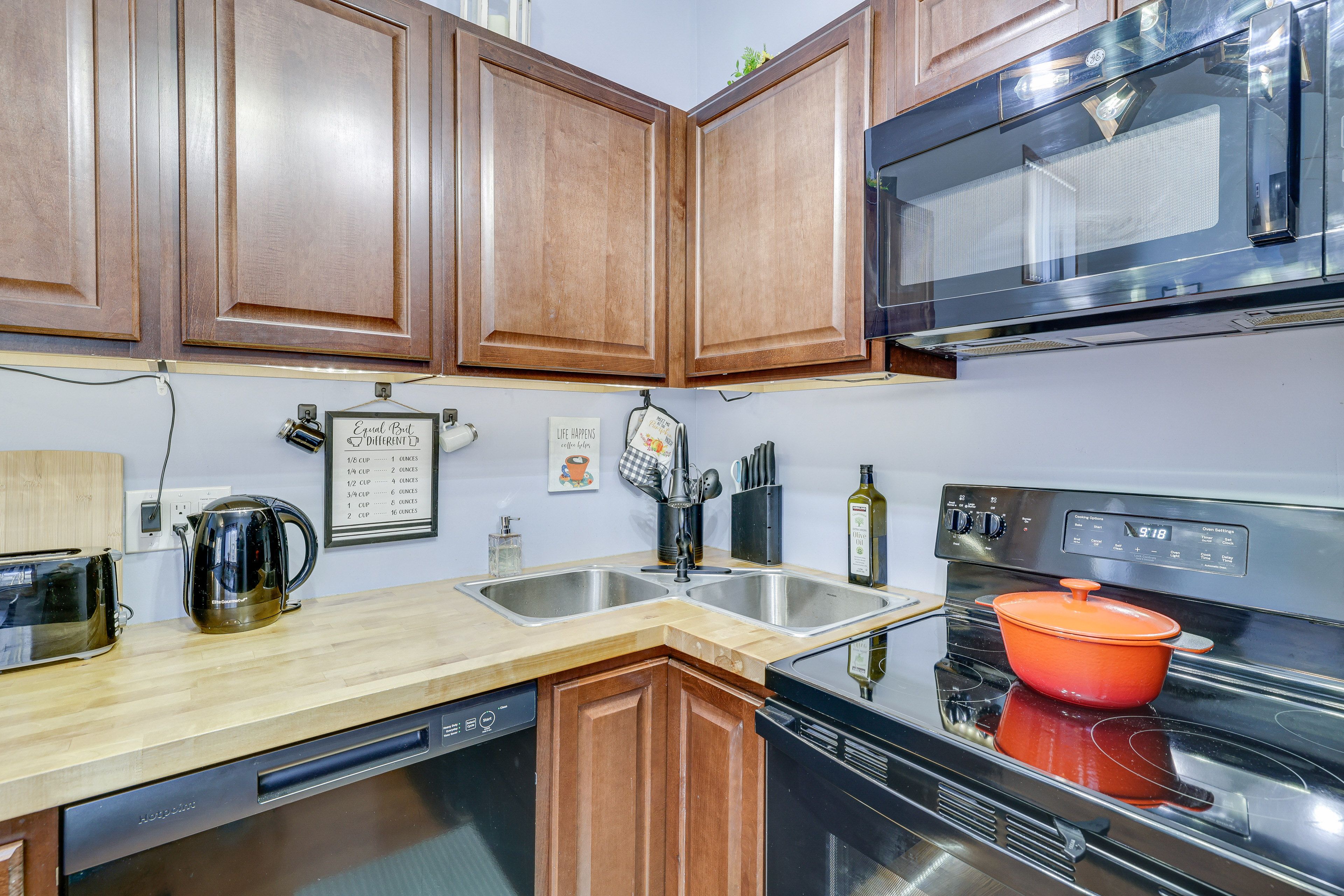 Kitchen | Coffee Maker | Blender | Toaster | Cooking Basics