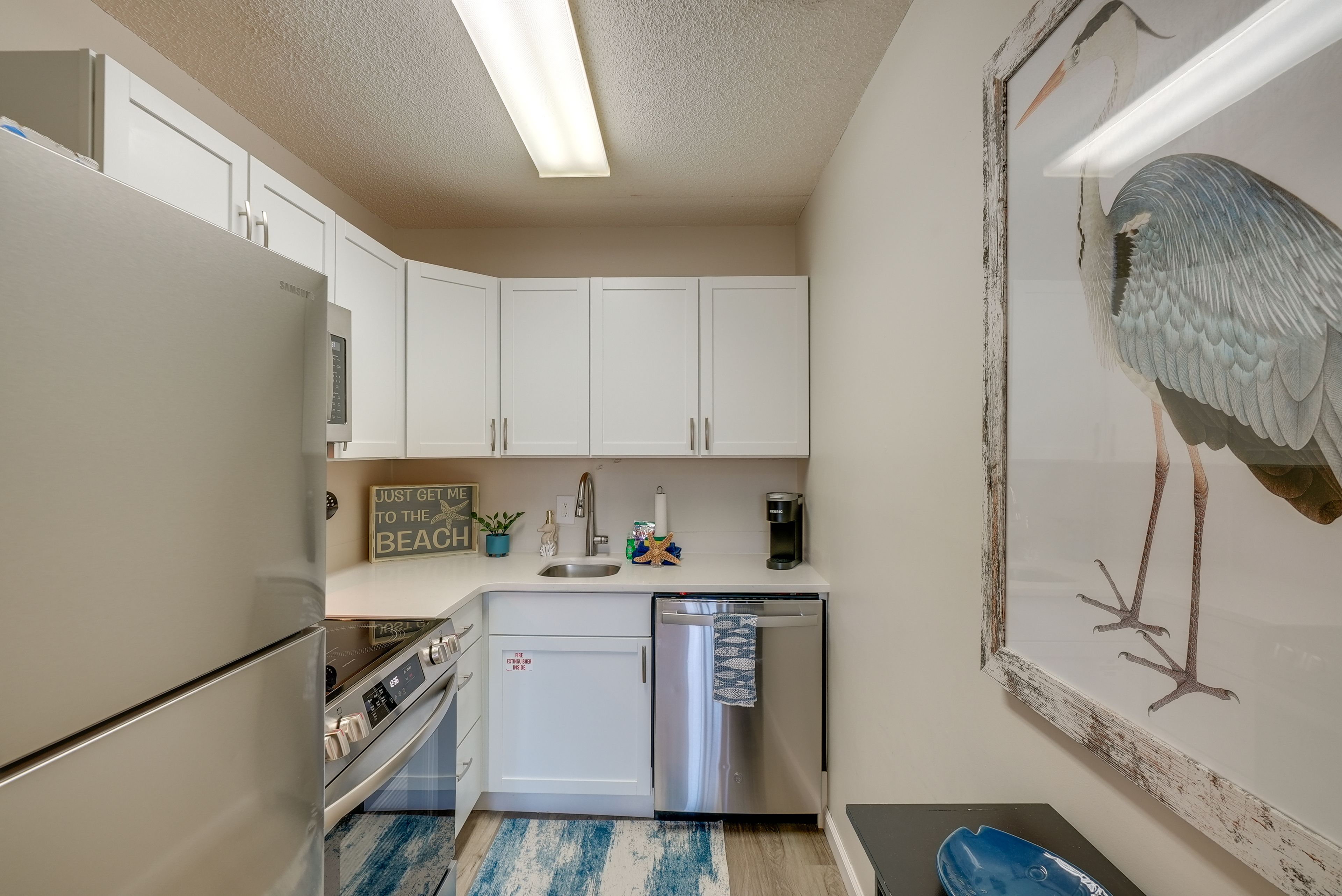 Kitchen | 1st Floor | Cooking Basics | Blender | Toaster