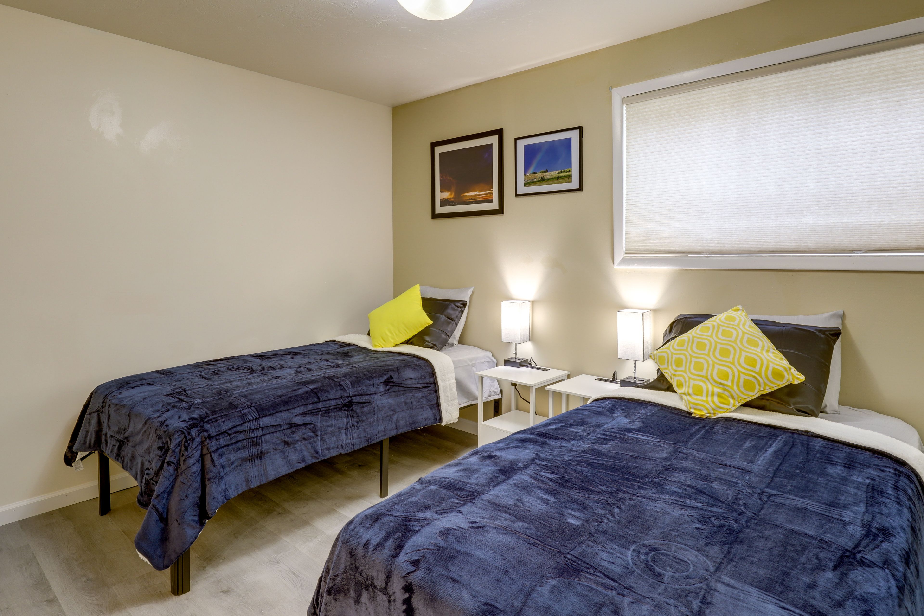 Bedroom 2 | King Bed (Convertible to 2 Twin XL Beds)