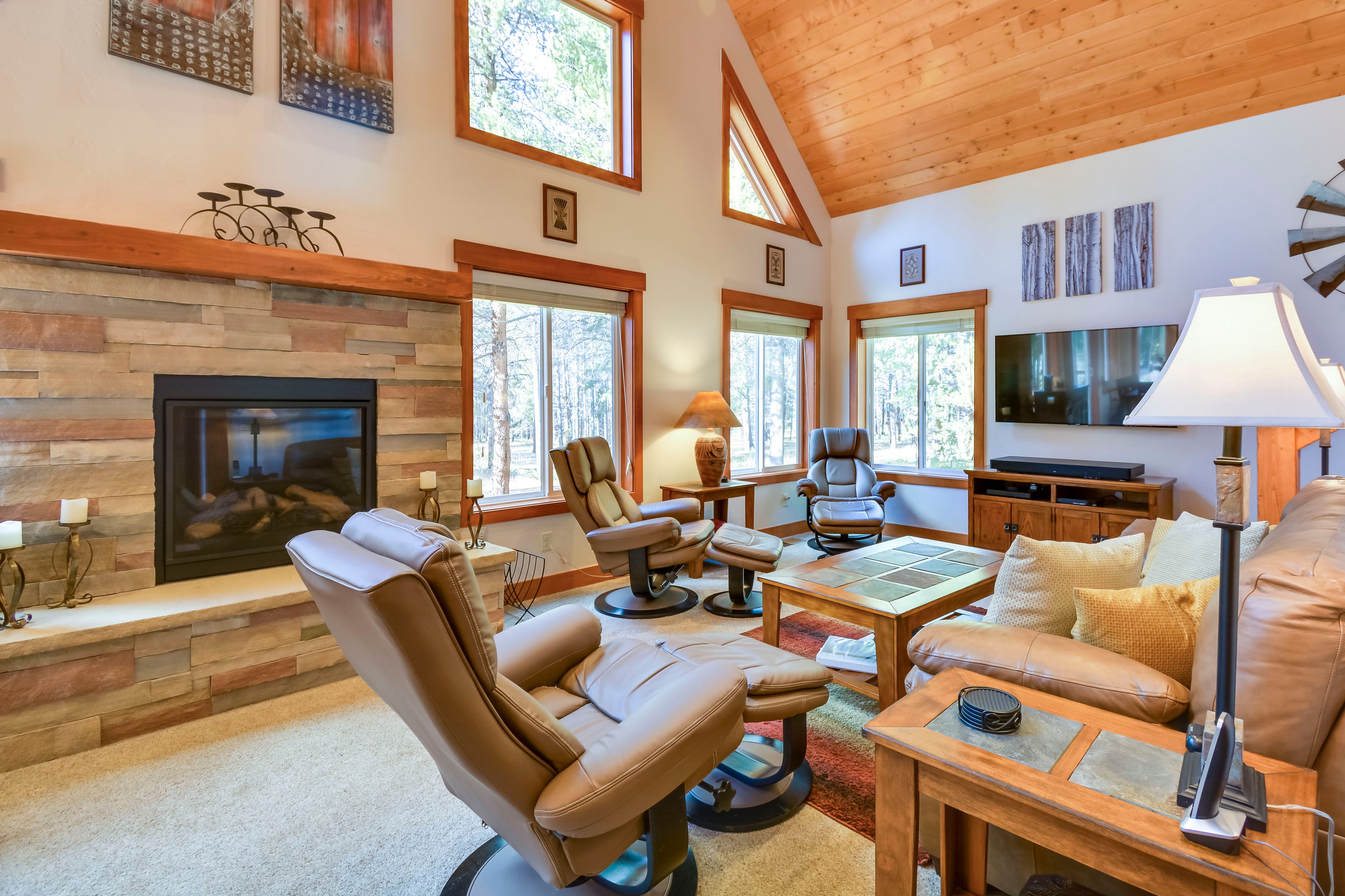 Living Room | 1st Floor | Gas Fireplace | Smart TV