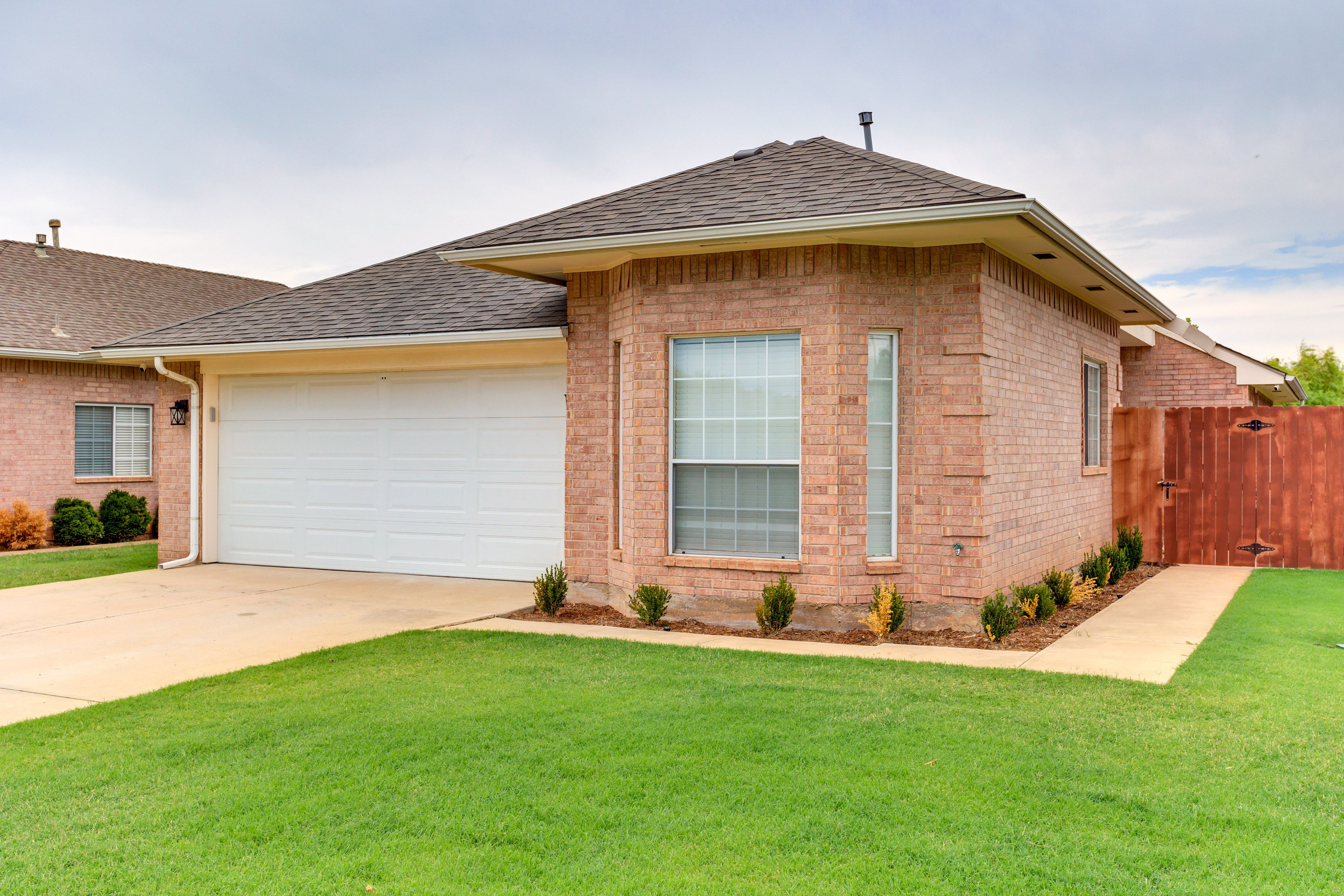 Parking | Driveway (6 Vehicles) | Additional Parking on Gravel Pad