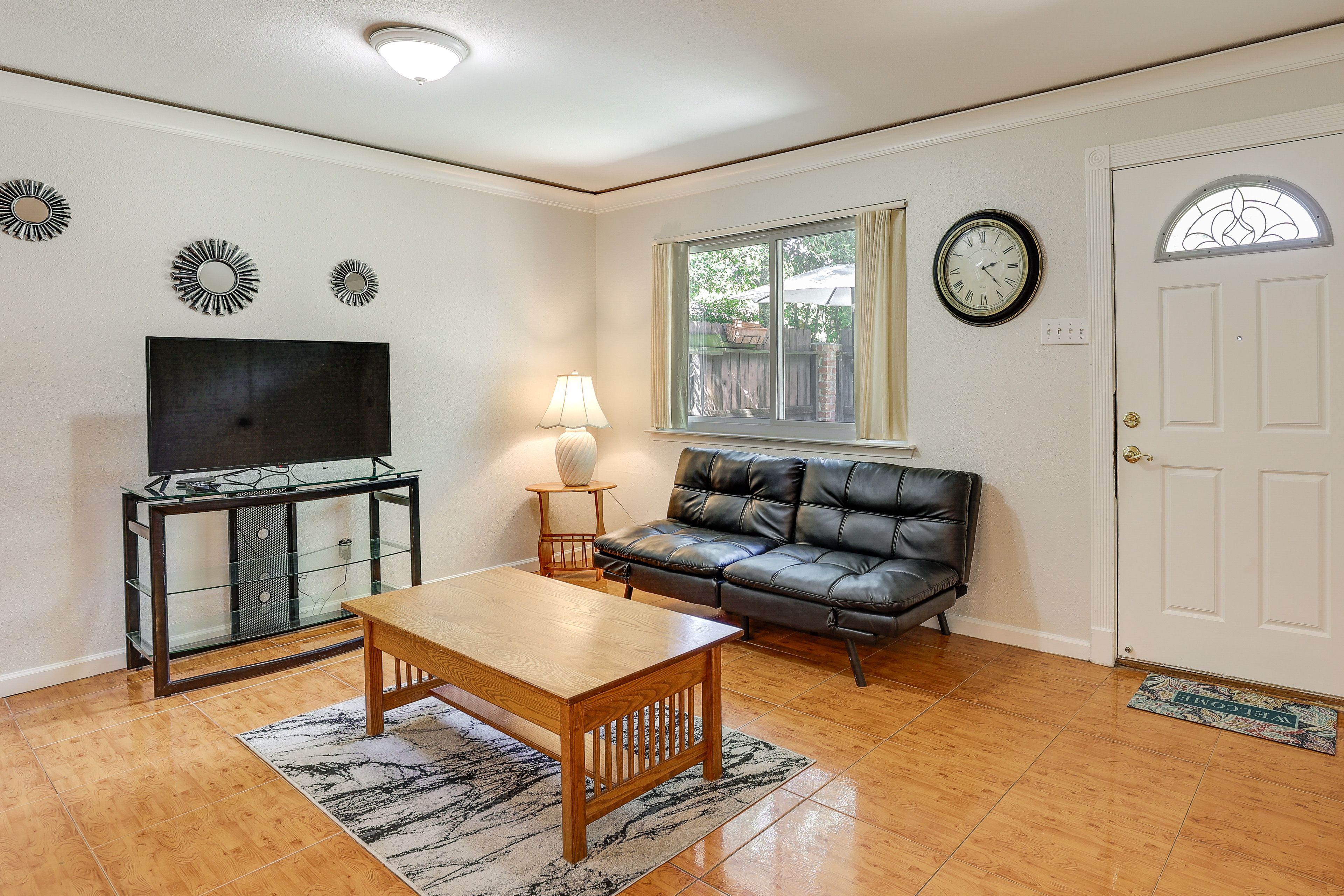 Living Room | Futon | Main Floor | Smart TV